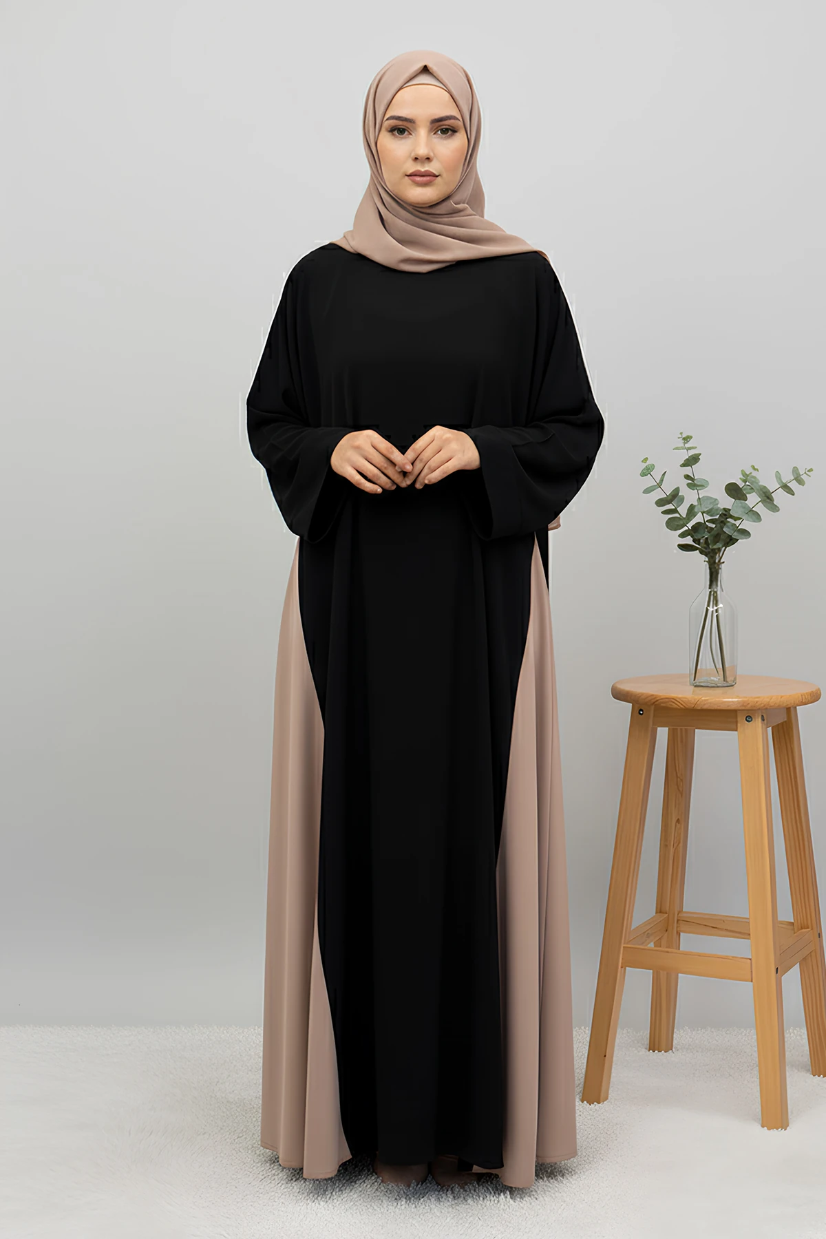 Ravza Garni Detaylı Medine Elbise - Siyah