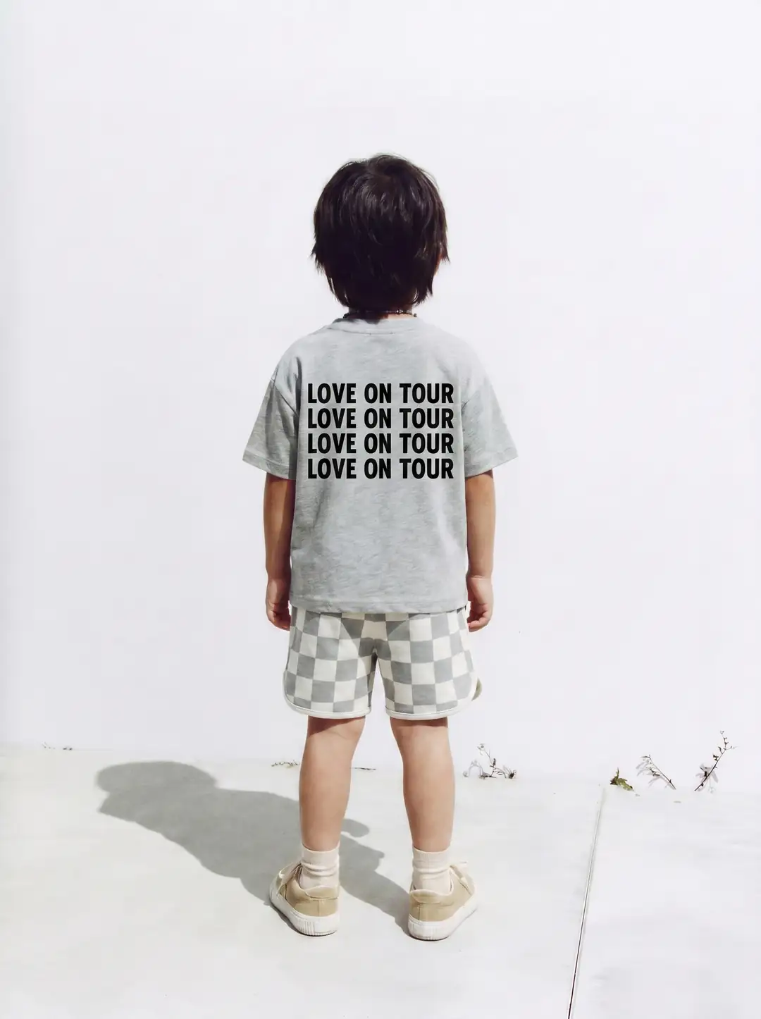 Love On Tour Yazılı Takım – görsel 2