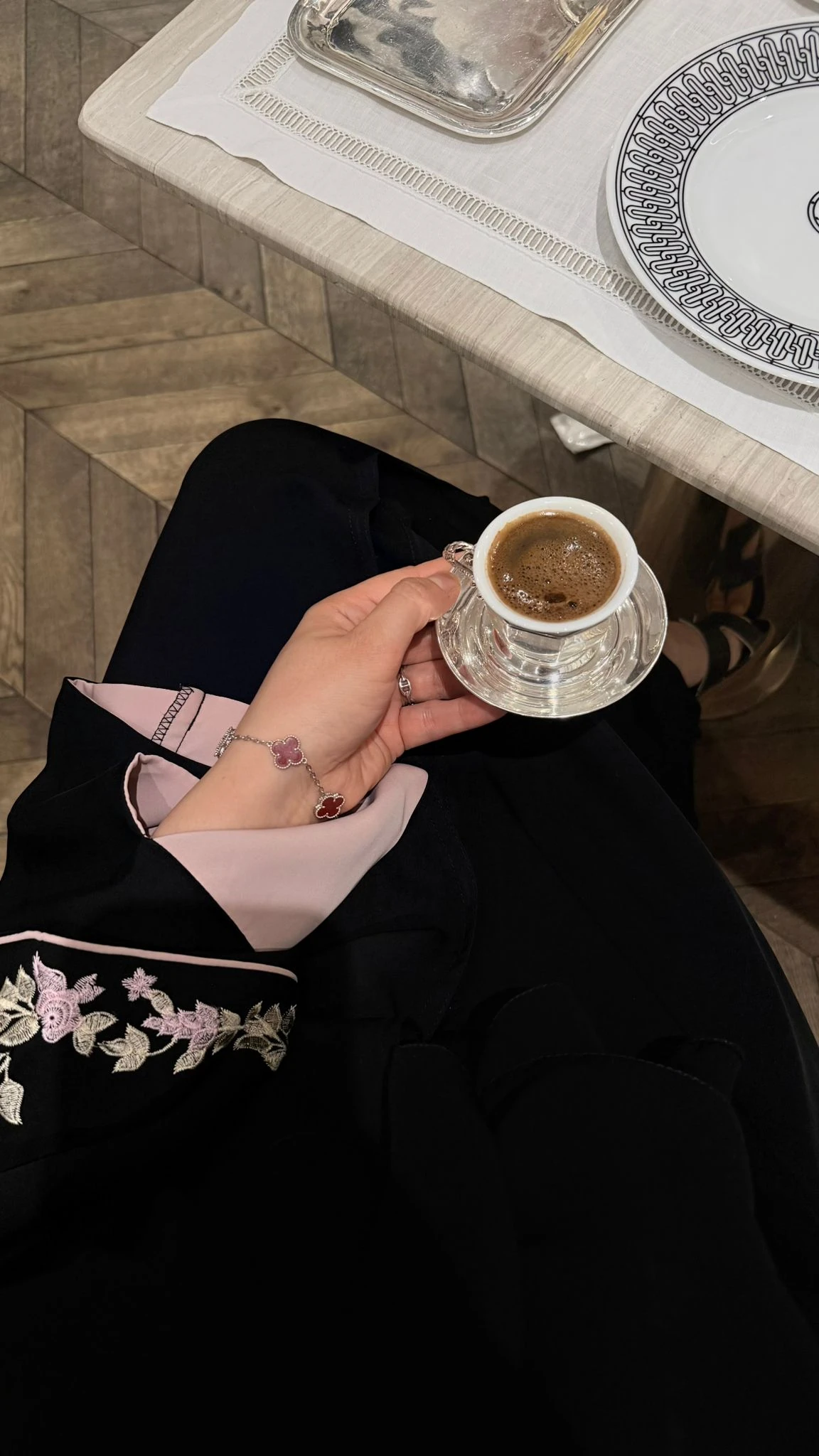 Rose Abaya-Nakışlı