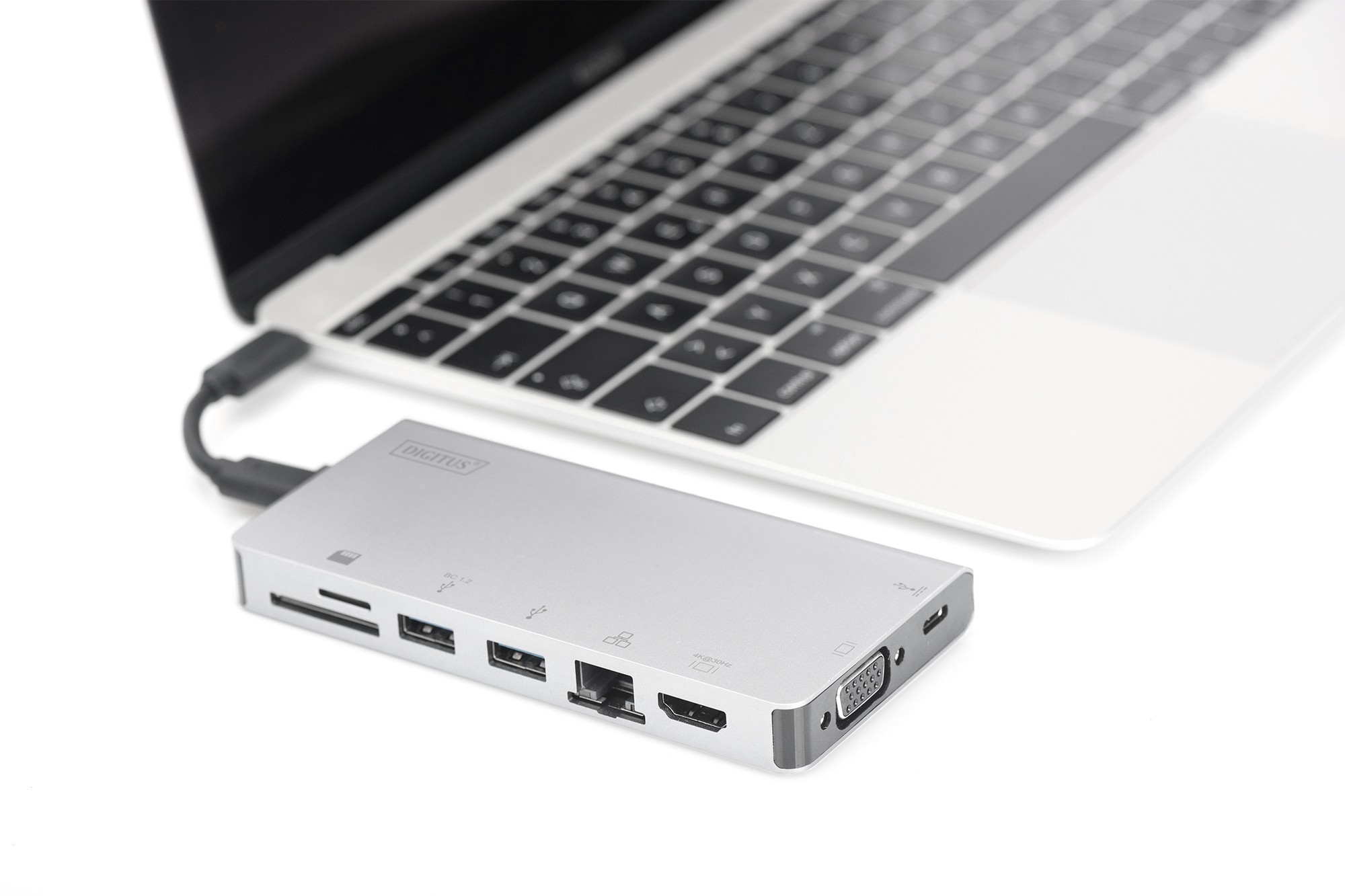 USB-C Çok Portlu İstasyon, 8 Port 2x Video, 2x USB-C, 2x USB3.0, RJ45,2x kart okuyucu