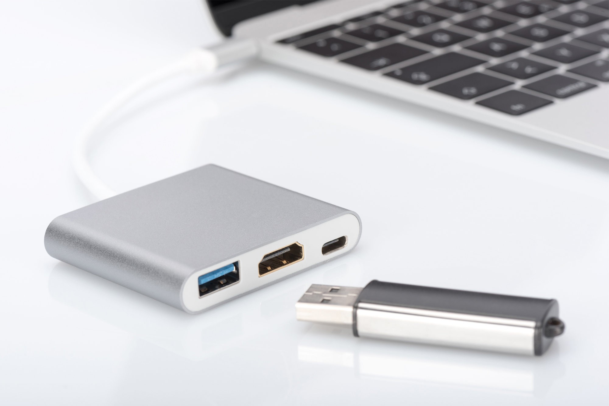Digitus USB 3.0 (USB Tip C) <-> HDMI Grafik Adaptörü USB 3.0 Hub