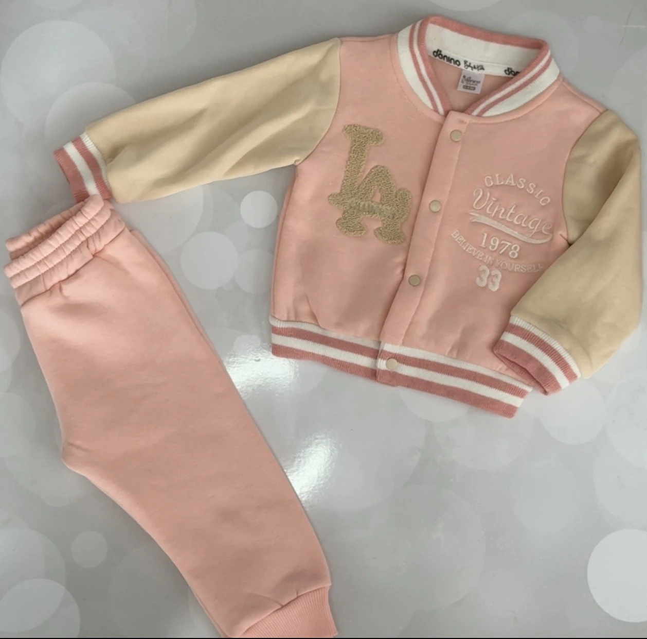 KOLEJ MONTLU PEMBE EŞOFMAN TAKIMI - PEMBE