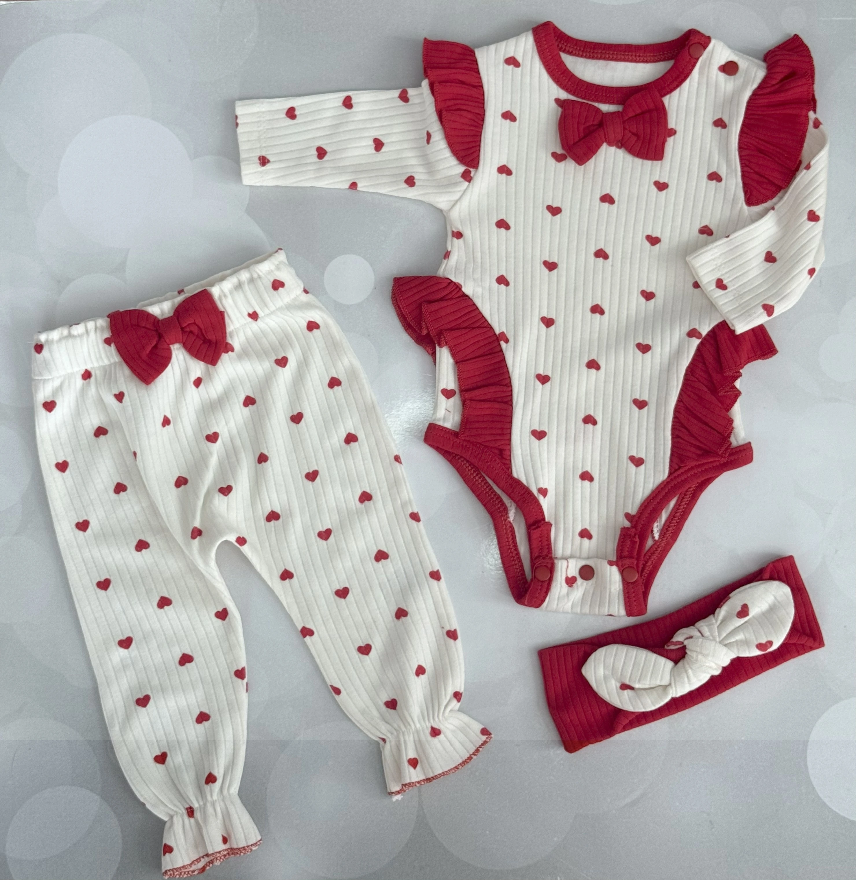 ÜÇLÜ KALP VE FIRFIR DETAYLI ZIBIN SETİ - KIRMIZI