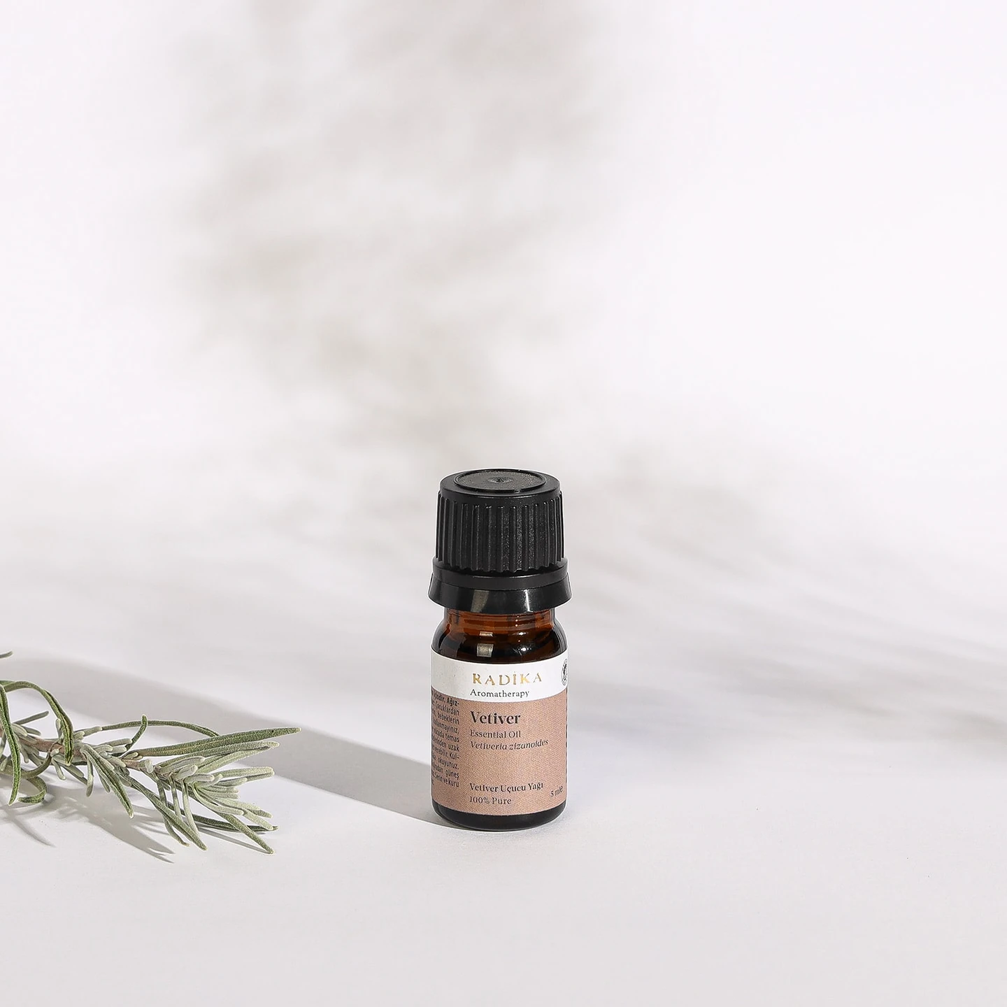 Vetiver Uçucu Yağı | Organik