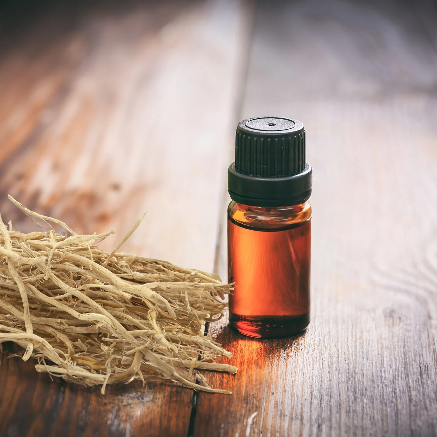 Vetiver Uçucu Yağı | Organik