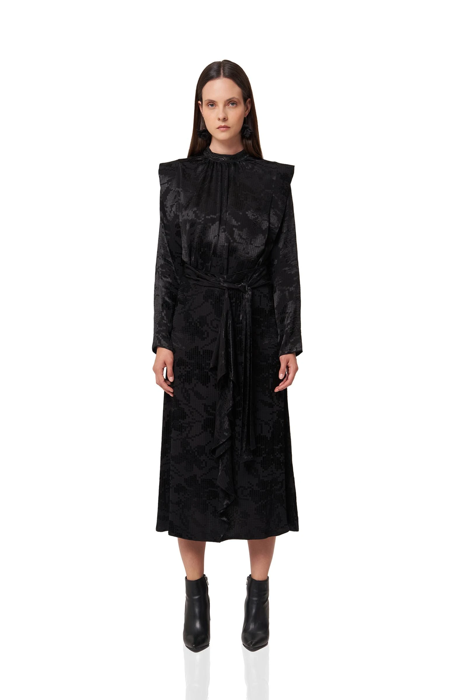 Siyah Jakarlı Uzun Etek