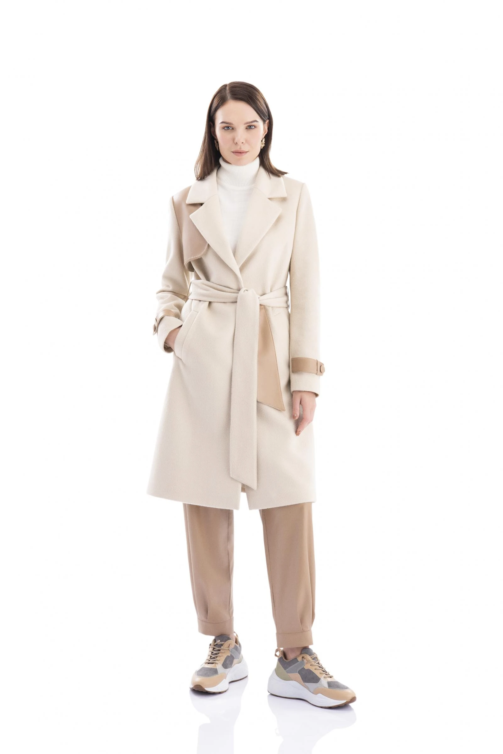 Deri Detaylı Kaşe Kaban