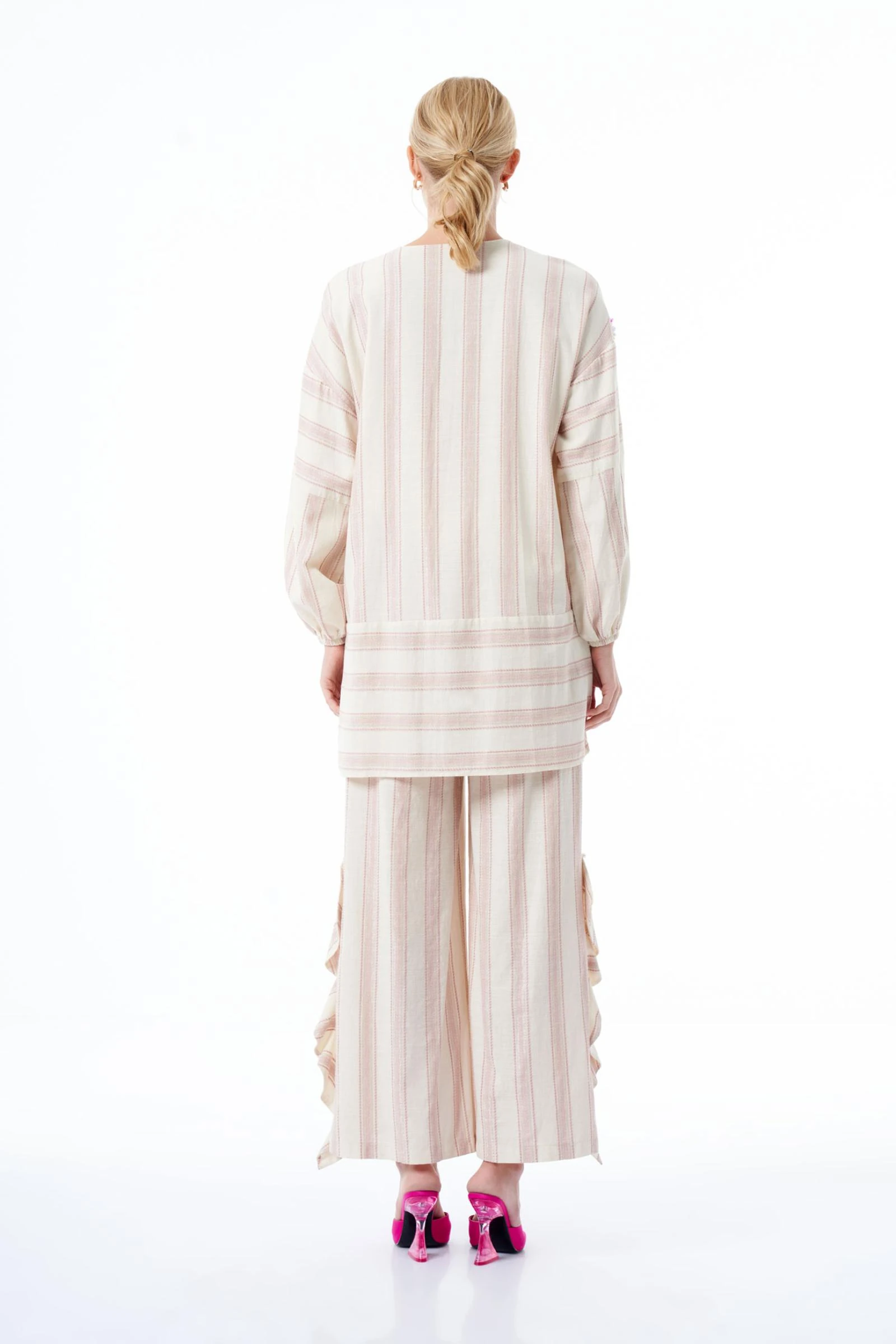 Paçası Volanlı Kadın Pantolon