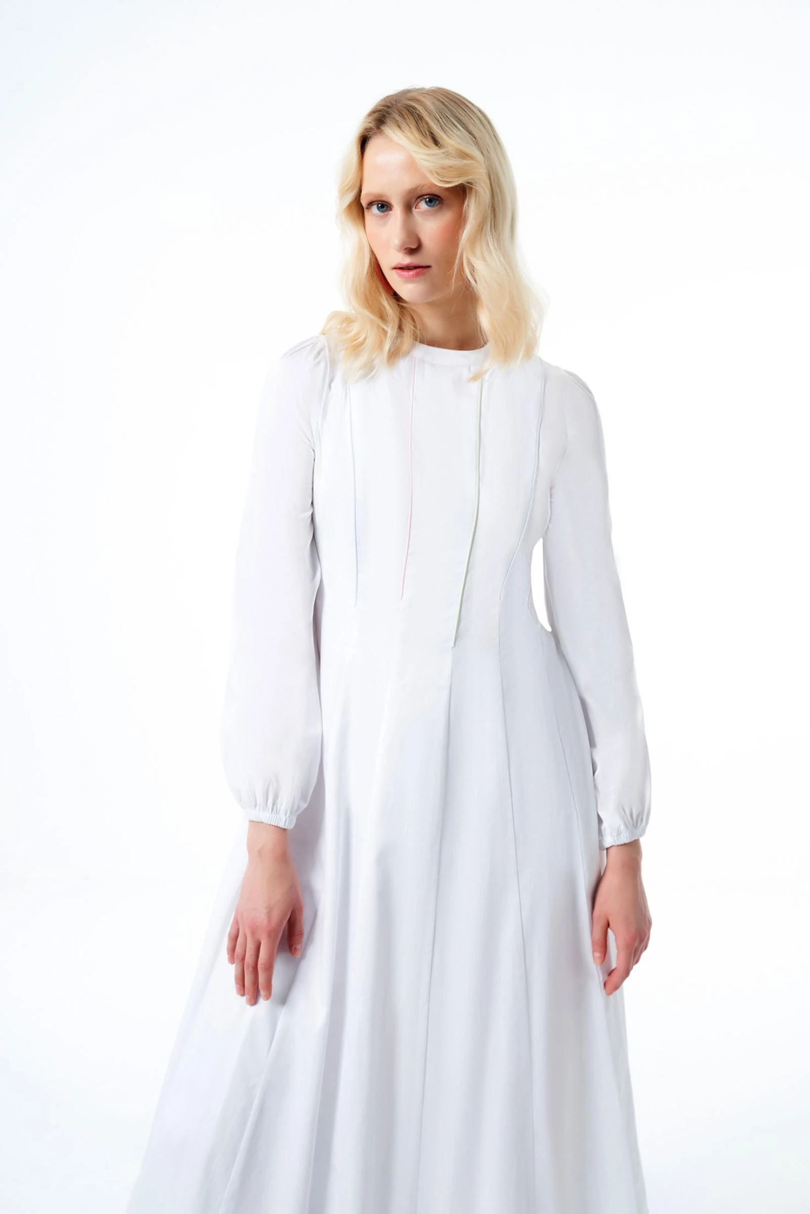 Renkli Biyeli Pamuklu Kadın Elbise