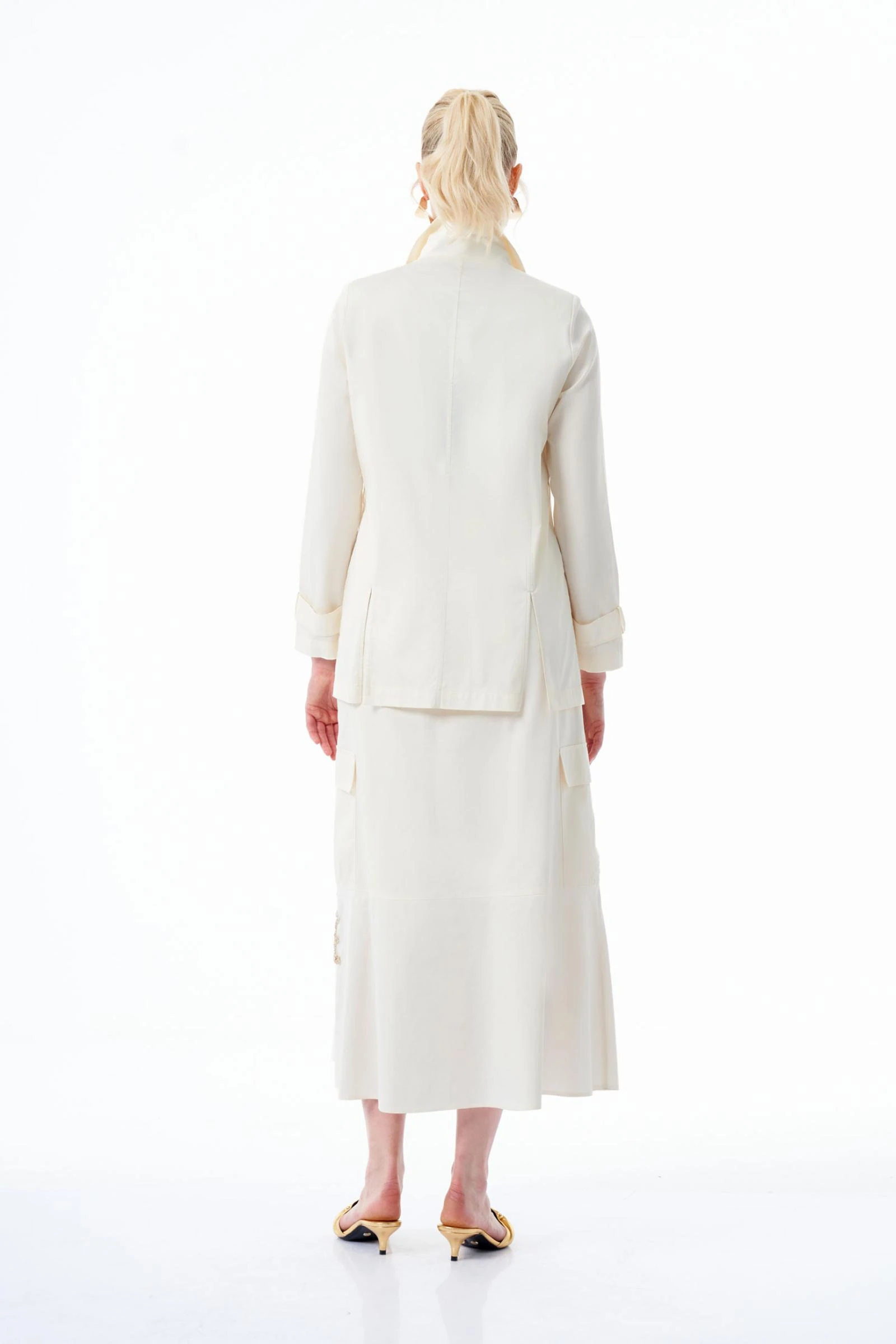 Nakışlı Ekru Kadın Etek (SERİ 1.1.2.2)