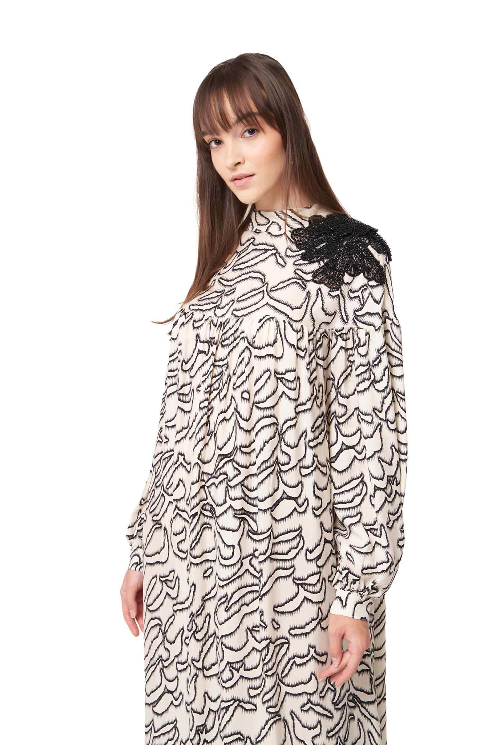 Omuz Detaylı Uzun Elbise