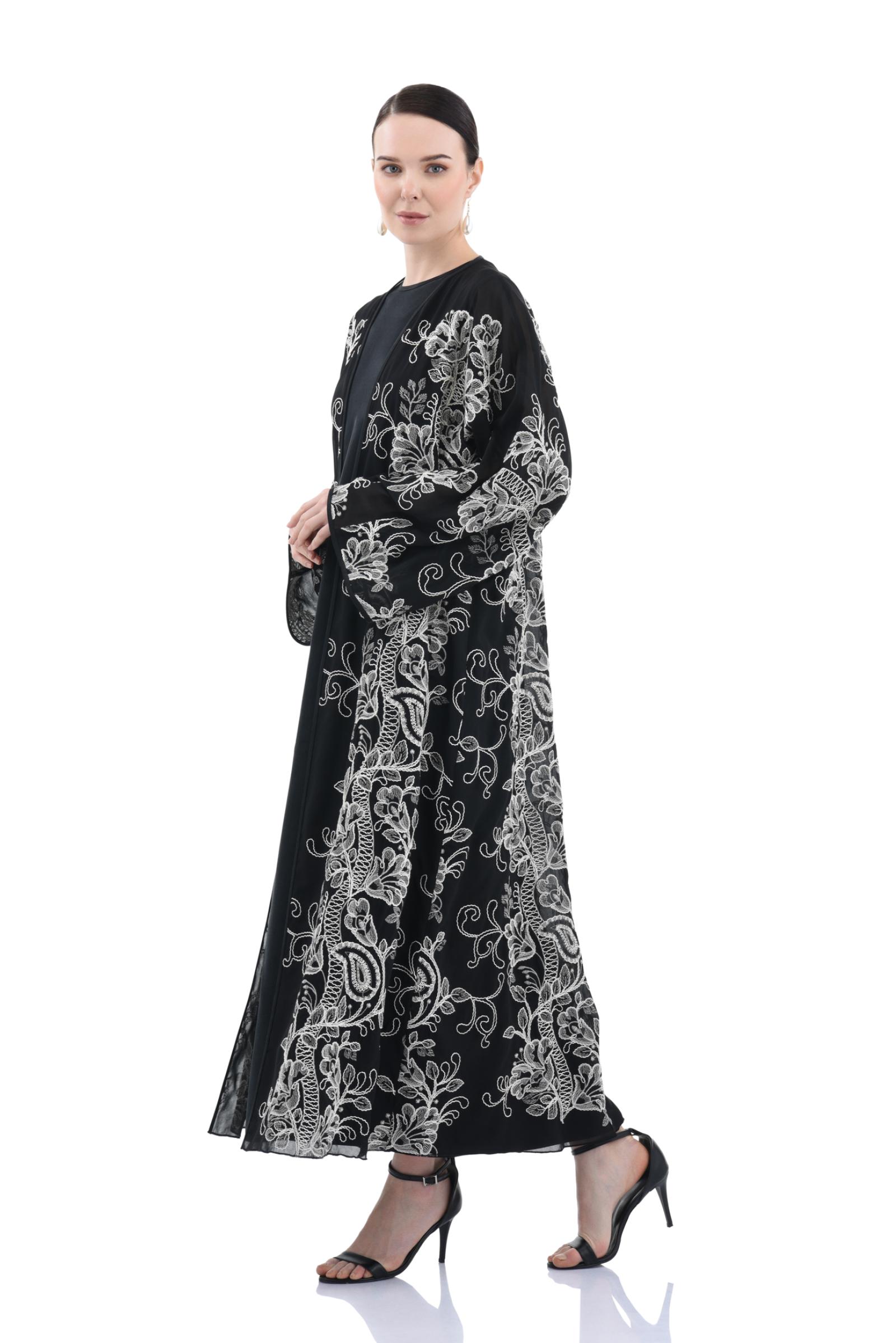 Nakışlı Şifon Siyah Abaya