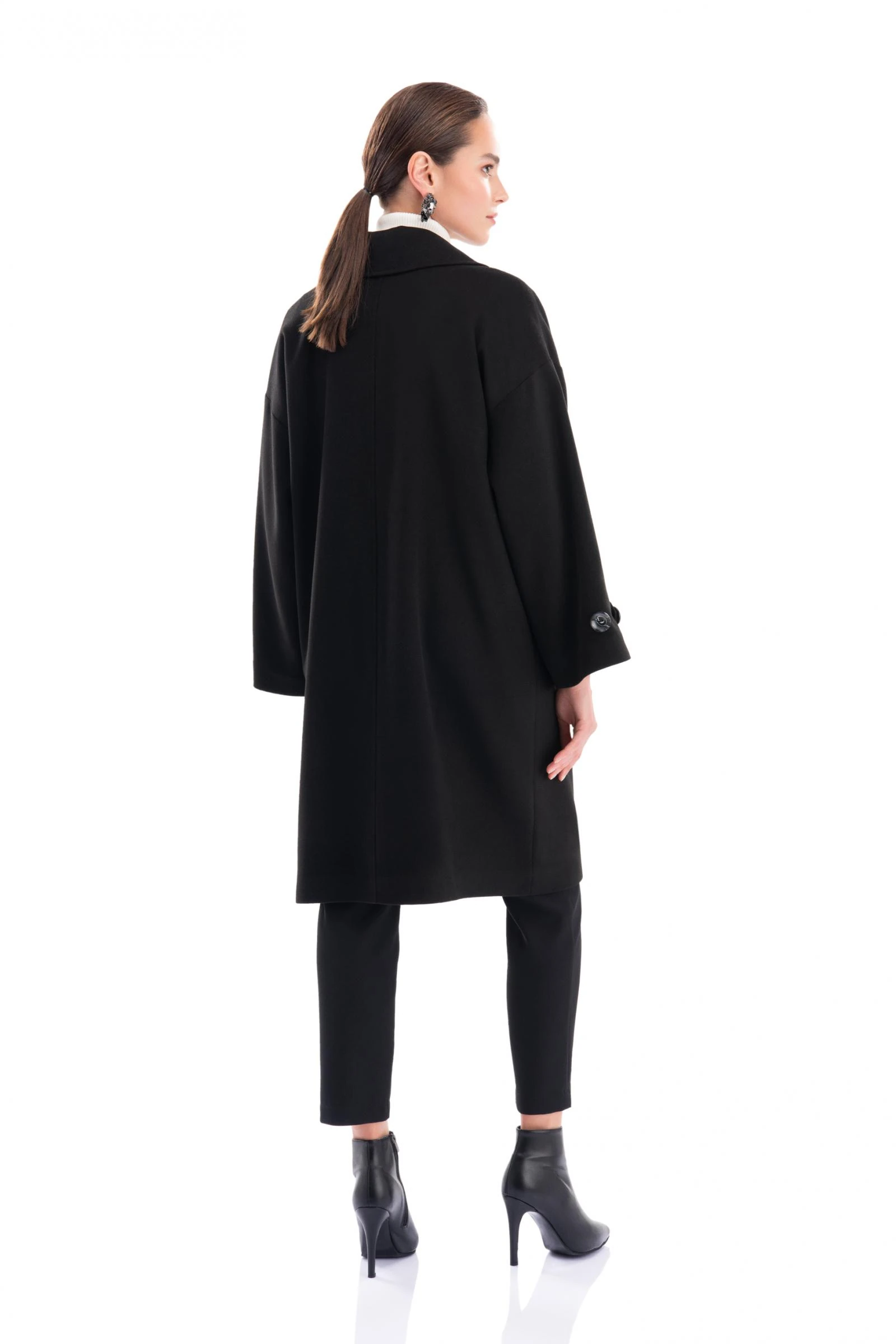 Düşük Kol Kaşe Kaban