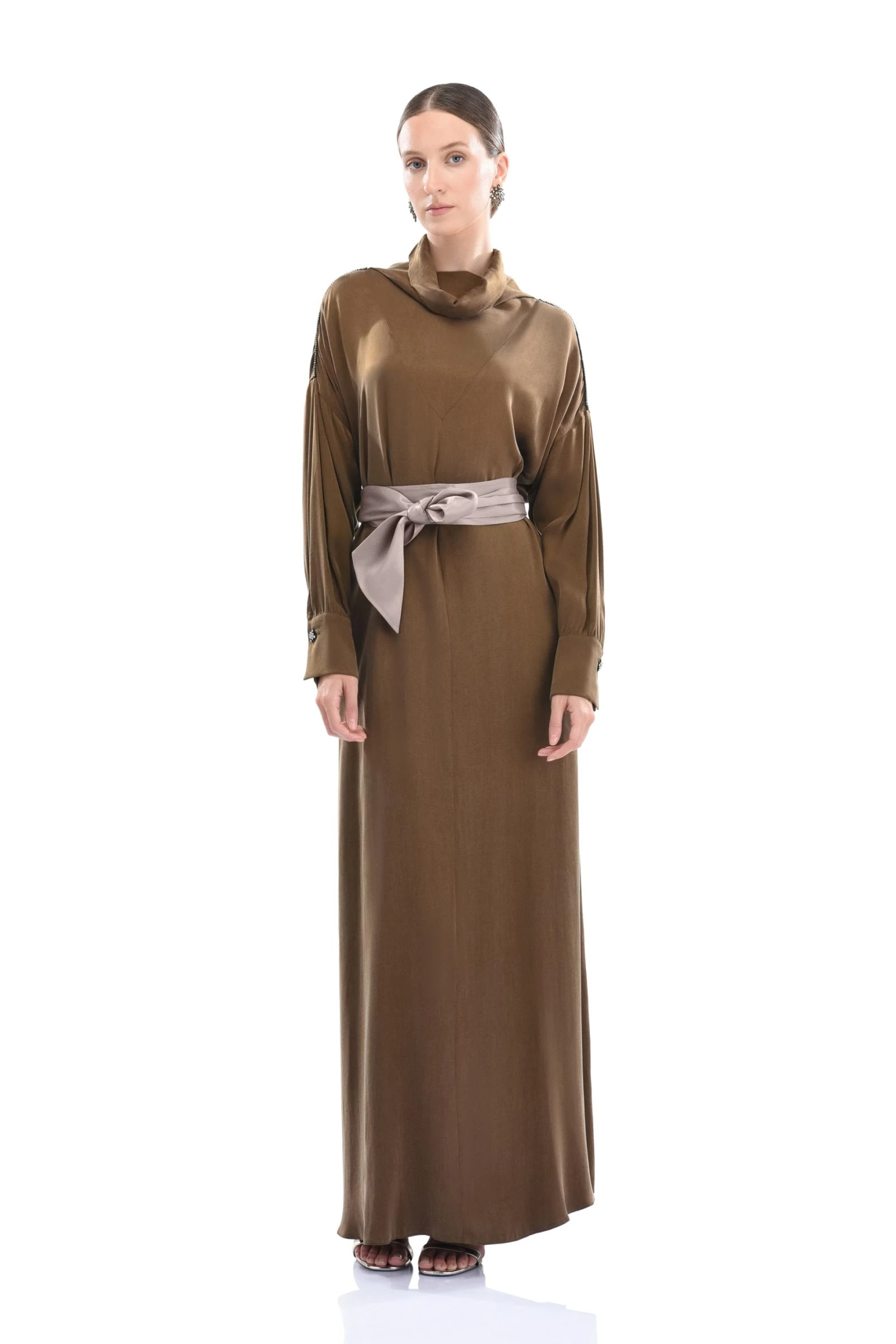 Kuşak Detaylı Cupro Uzun Elbise