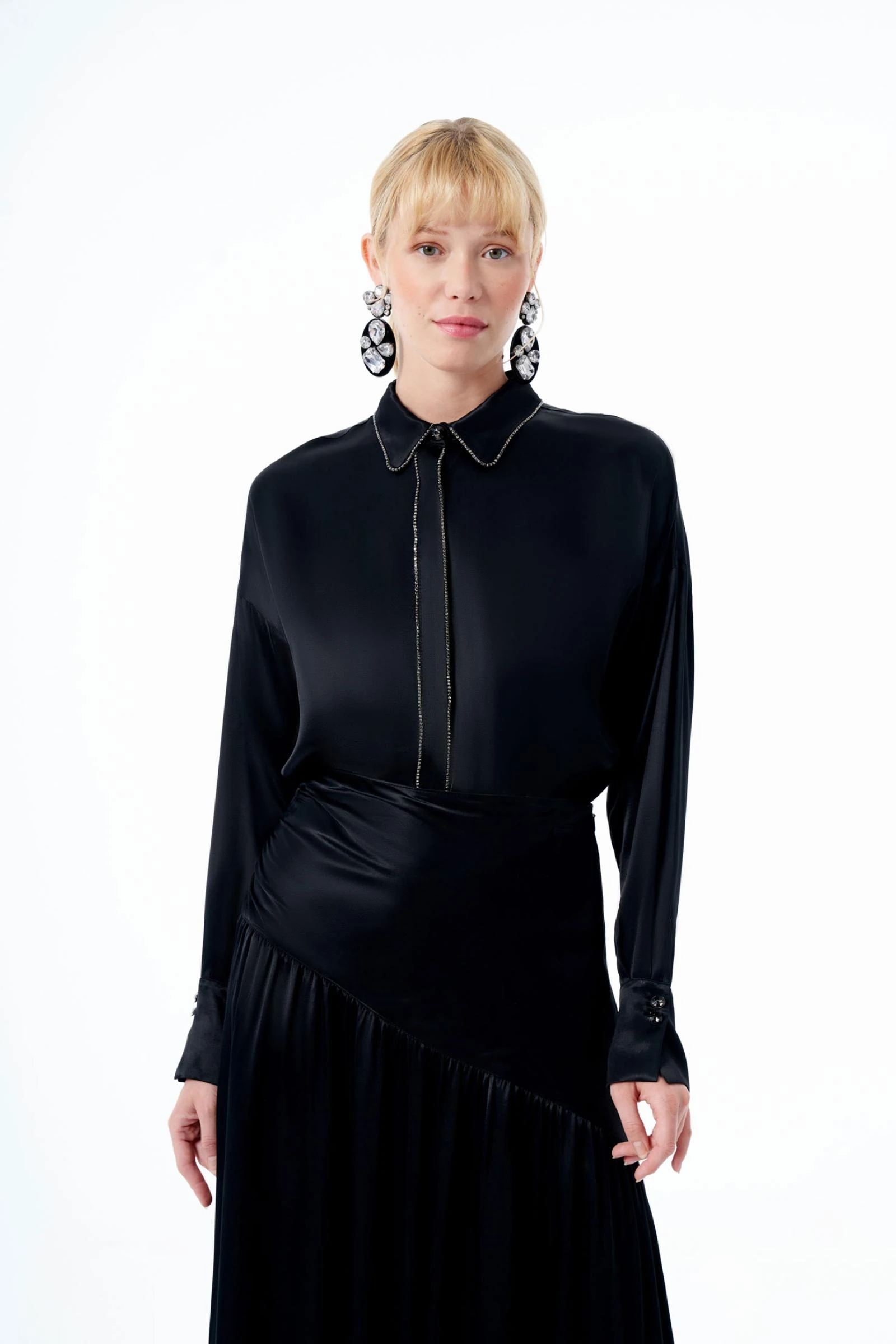 Taşlı Siyah Kadın Bluz (SERİ 1.1.2.2)