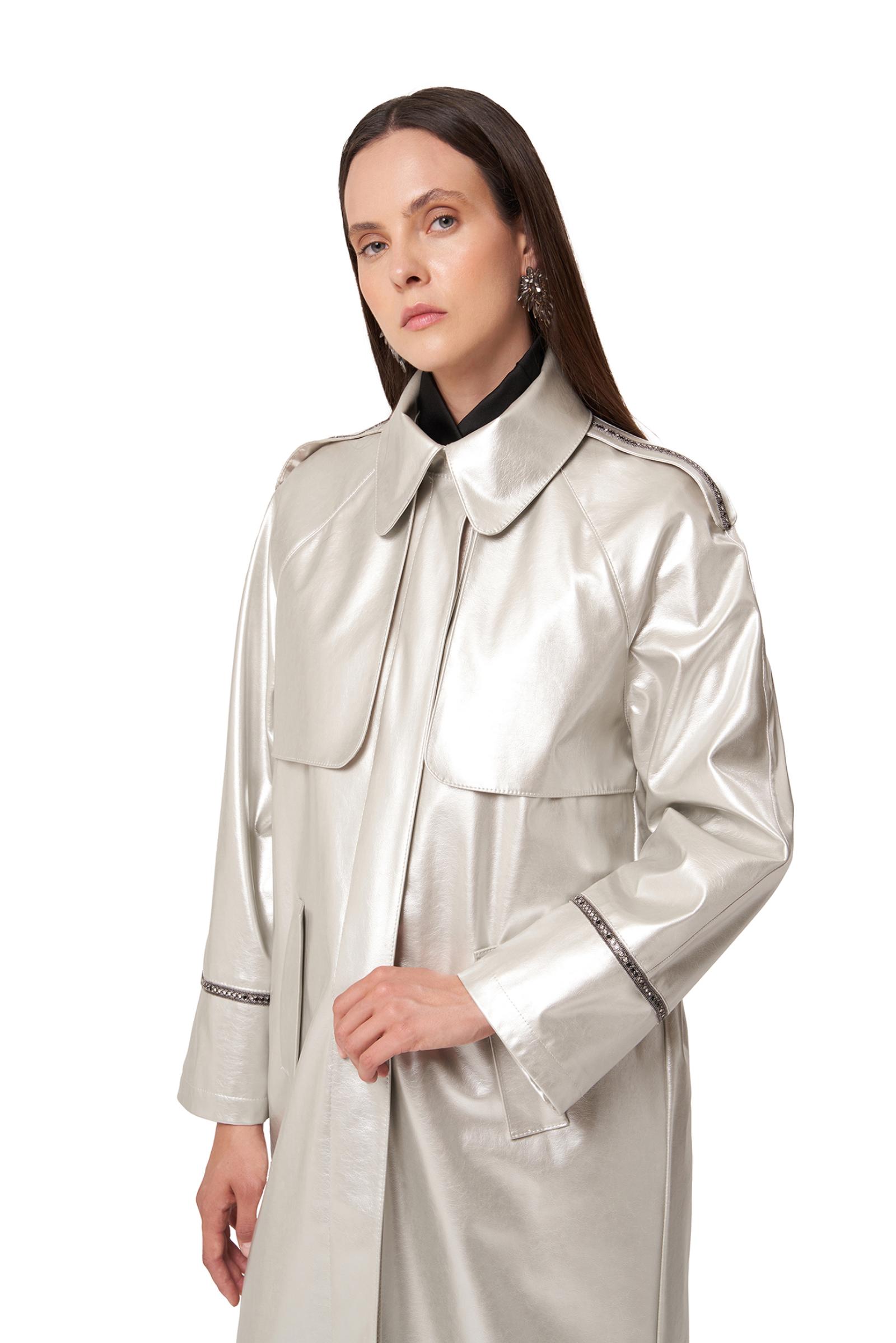 Gümüş Rengi Deri Kadın Kaban