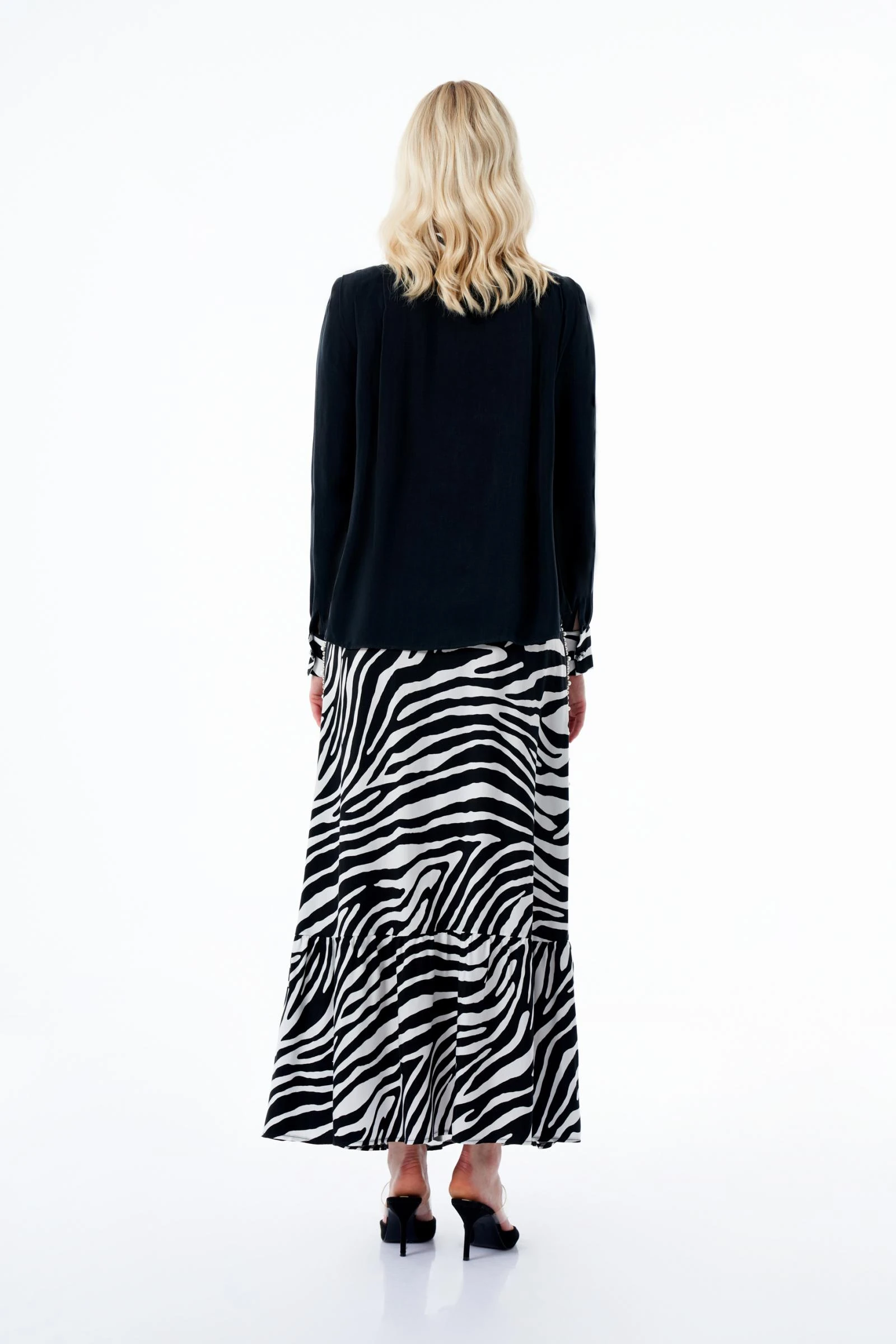 Zebra Detaylı Siyah Kadın Bluz