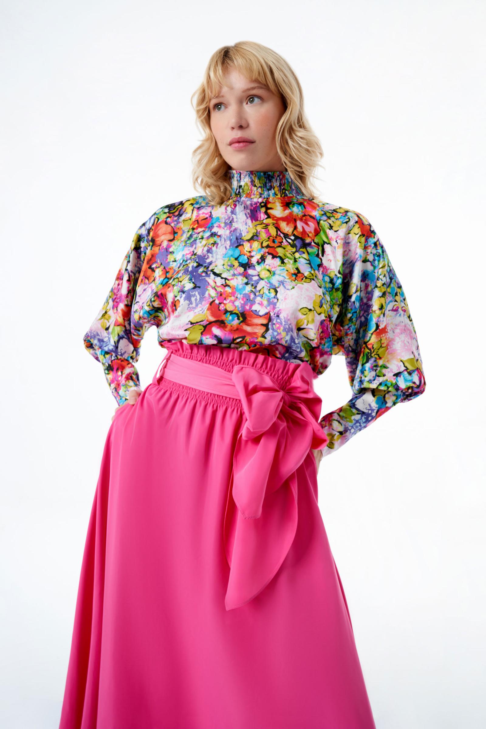 Uzun Manşetli Çiçekli Kadın Bluz (SERİ 1.1.2)