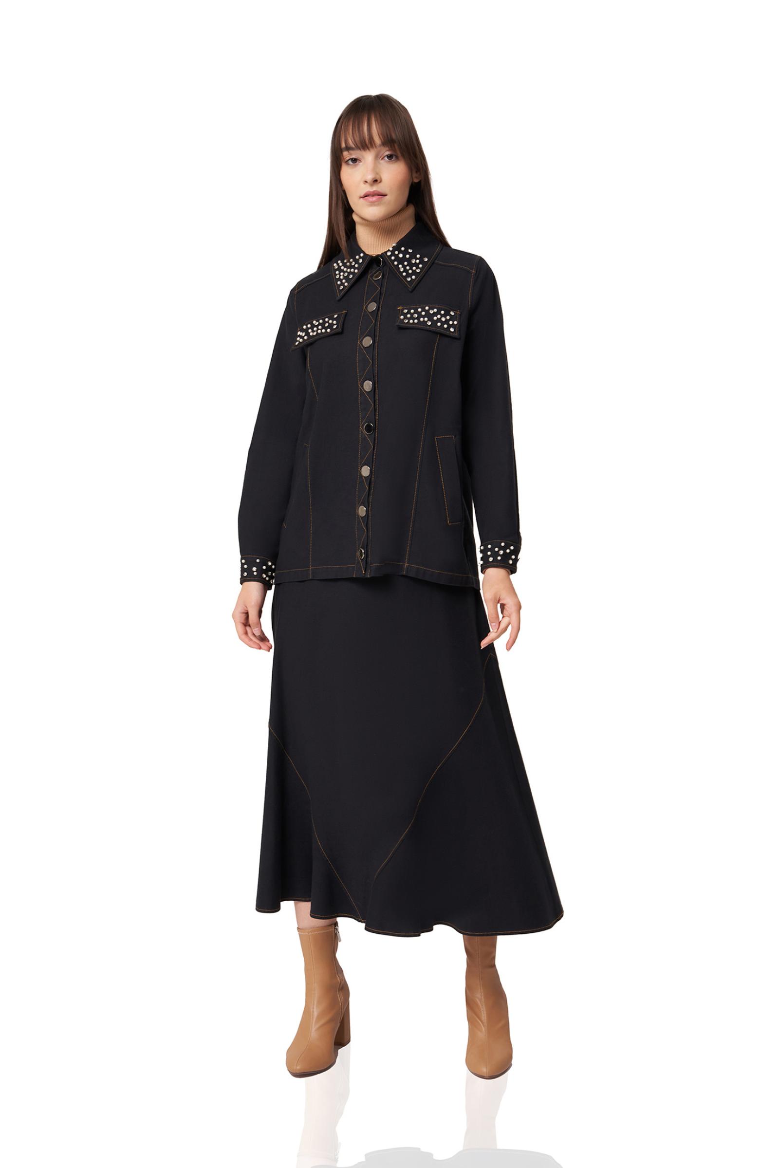 İnci Detaylı Siyah Ceket