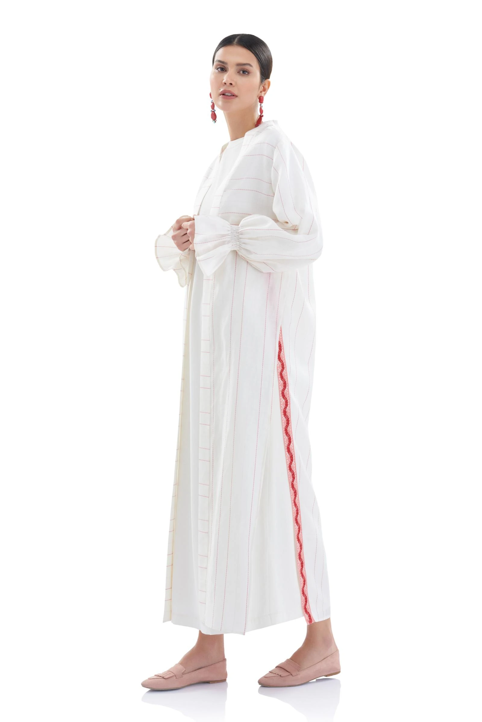 Yırtmaç Detaylı Beyaz Keten Kimono