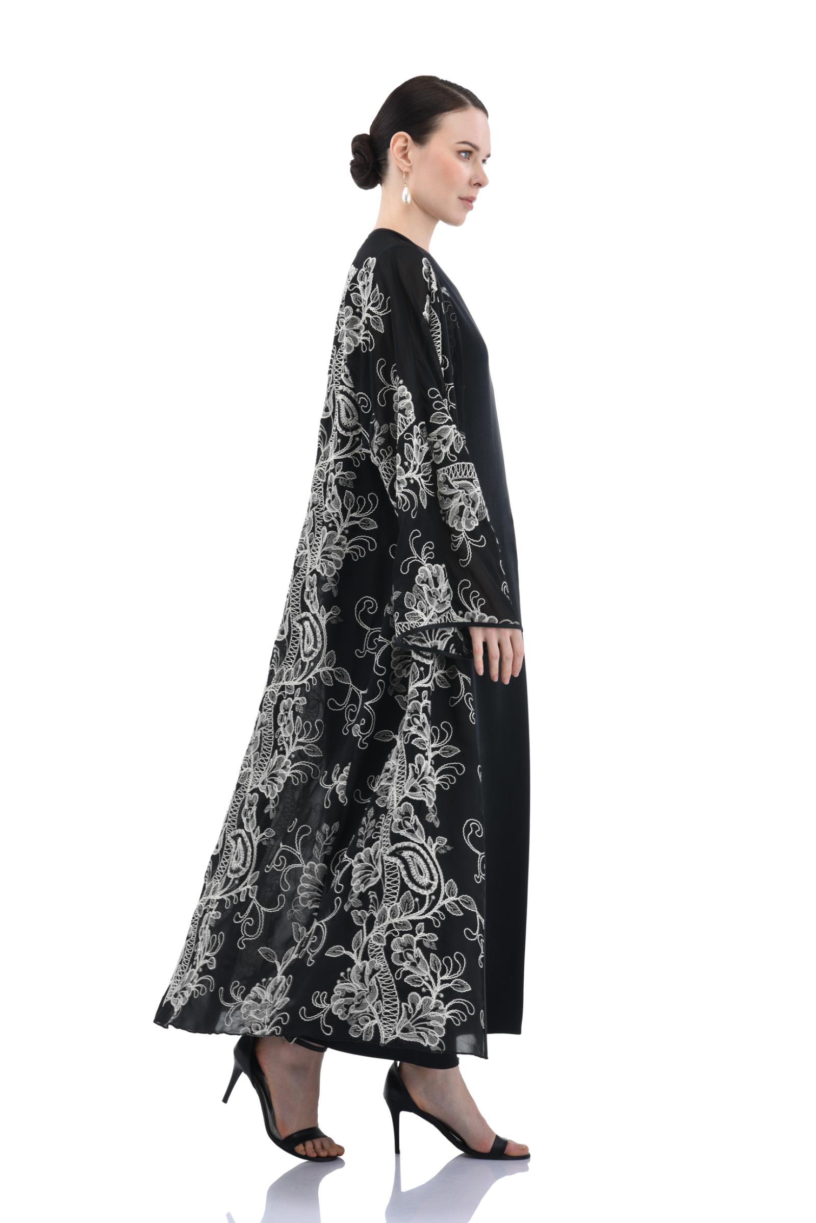 Nakışlı Şifon Siyah Abaya