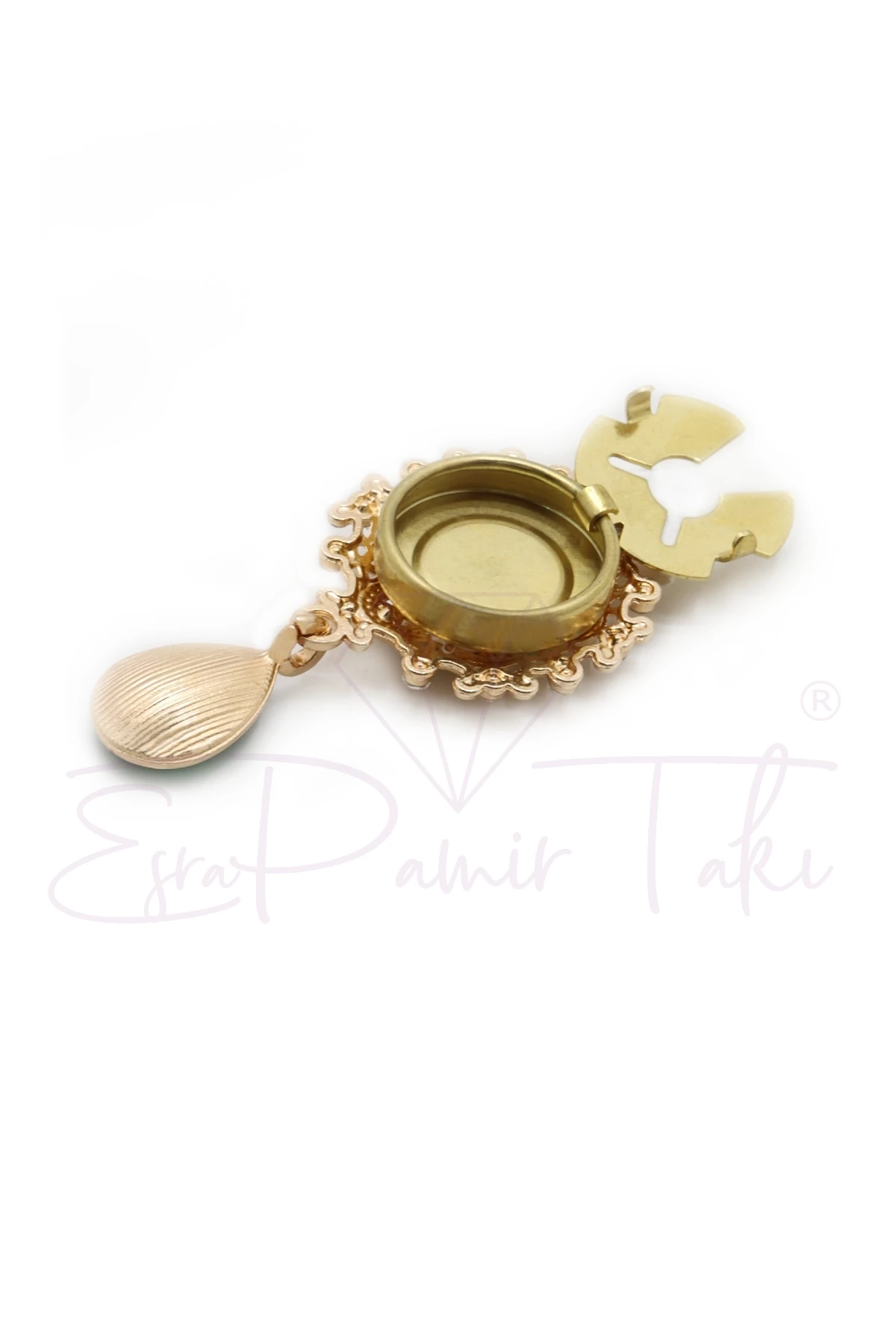 Yeşil Taşlı Düğme Süsü Broş