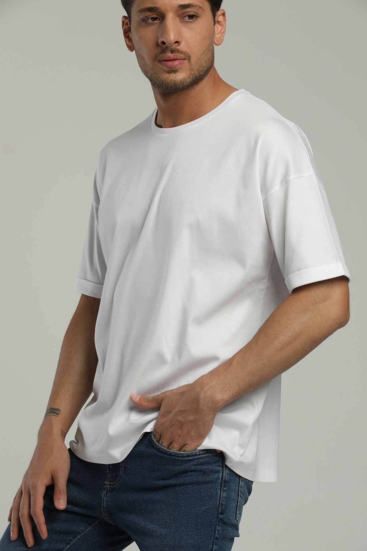 Yuvarlak Yaka Beyaz Oversıze Organik Pamuk T-Shirt