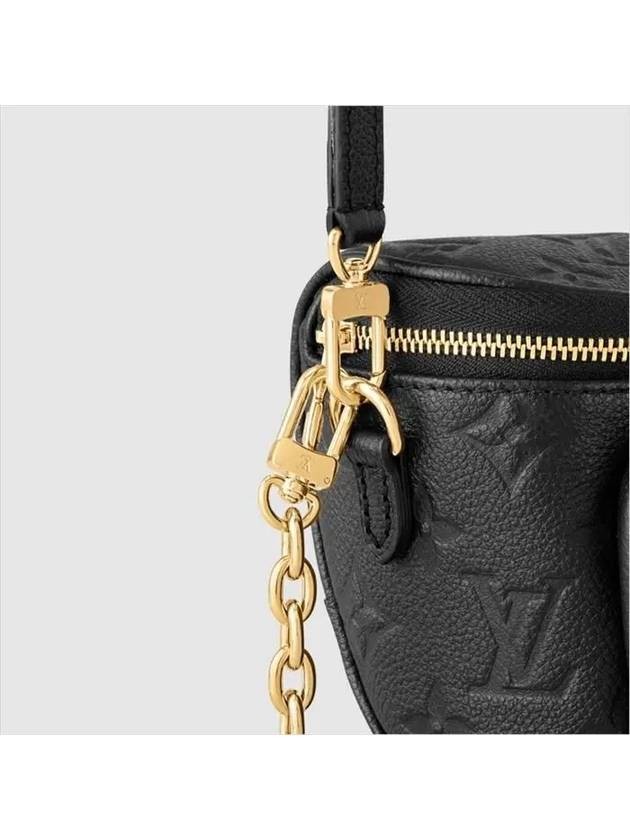 Louis Vuitton Monogram Canvas