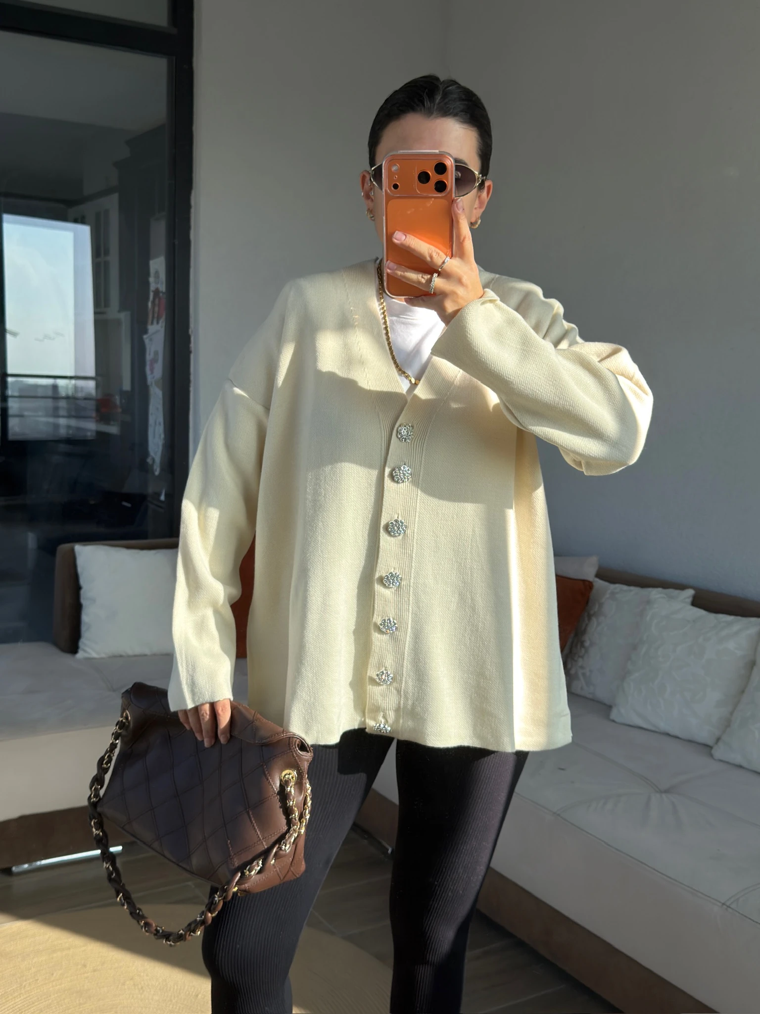 Ms Model Çiçek Düğmeli Ekru Hırka