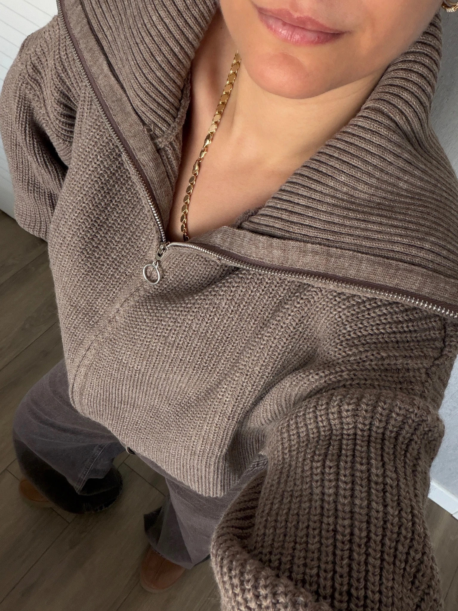 Premium Yakası Fermuarlı Vizon Hırka