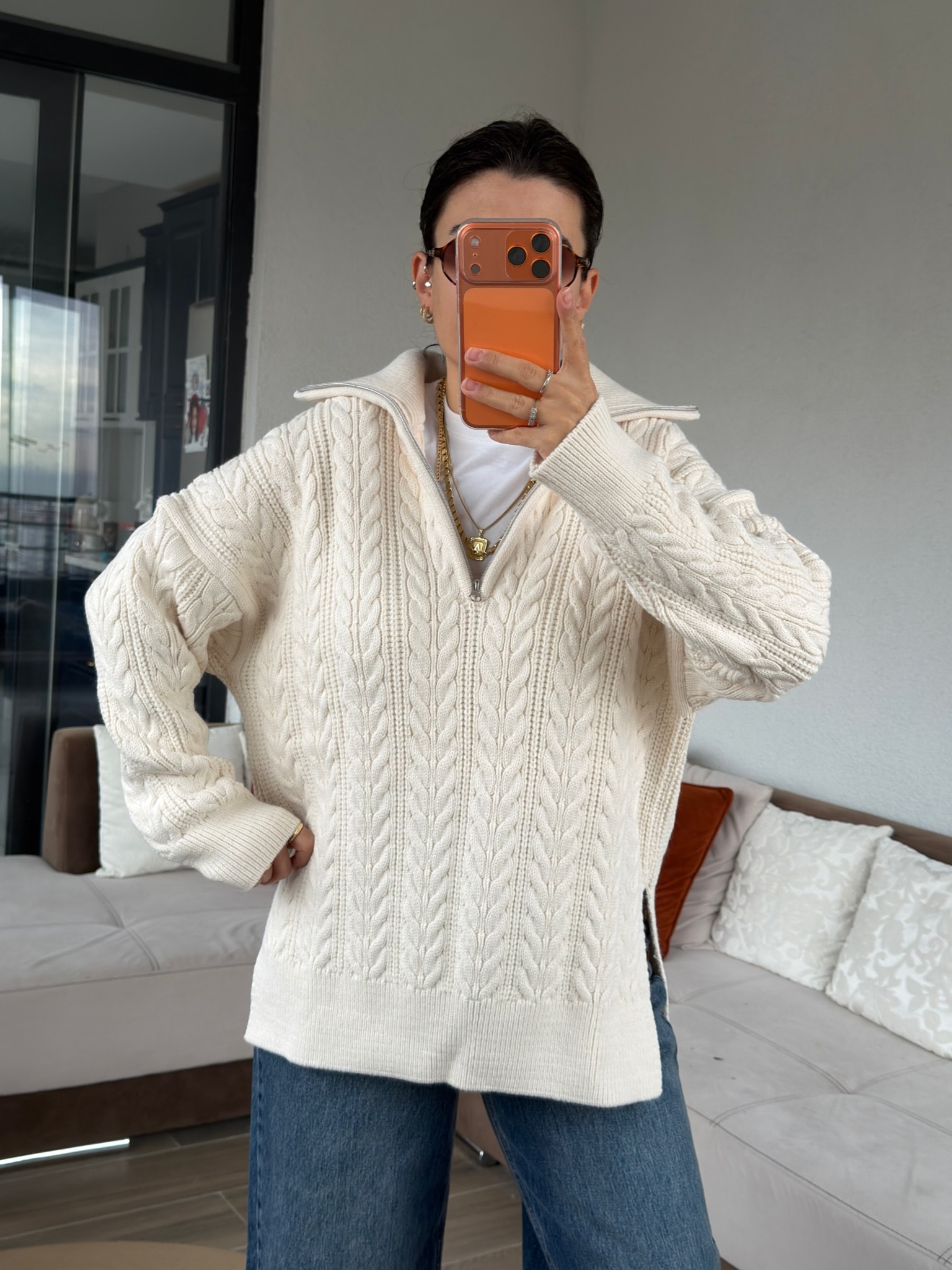 Premium Ekru Yandan Yırtmaçlı Saç Örgüsü Kazak