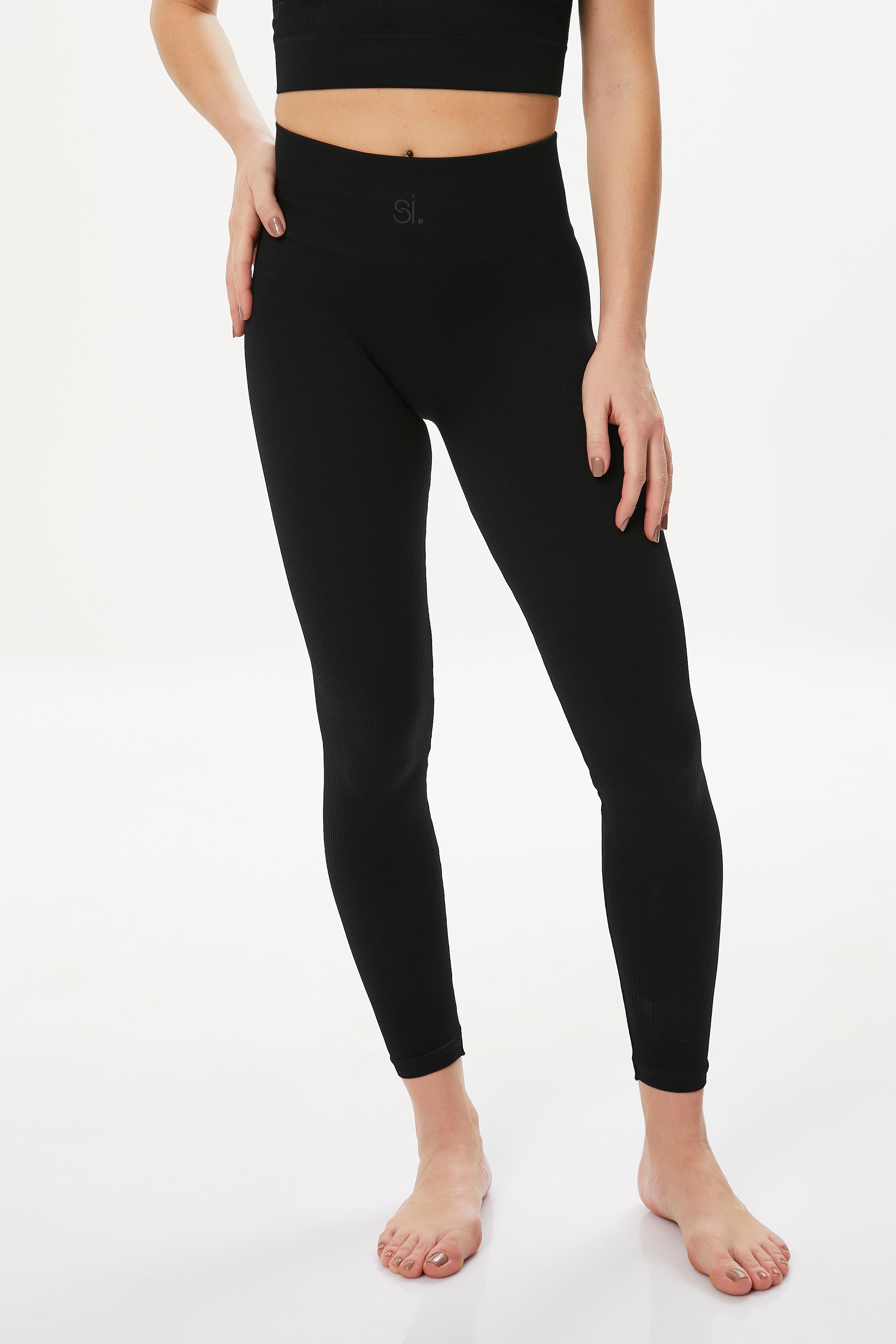Rib-Shape Seamless Tayt Black