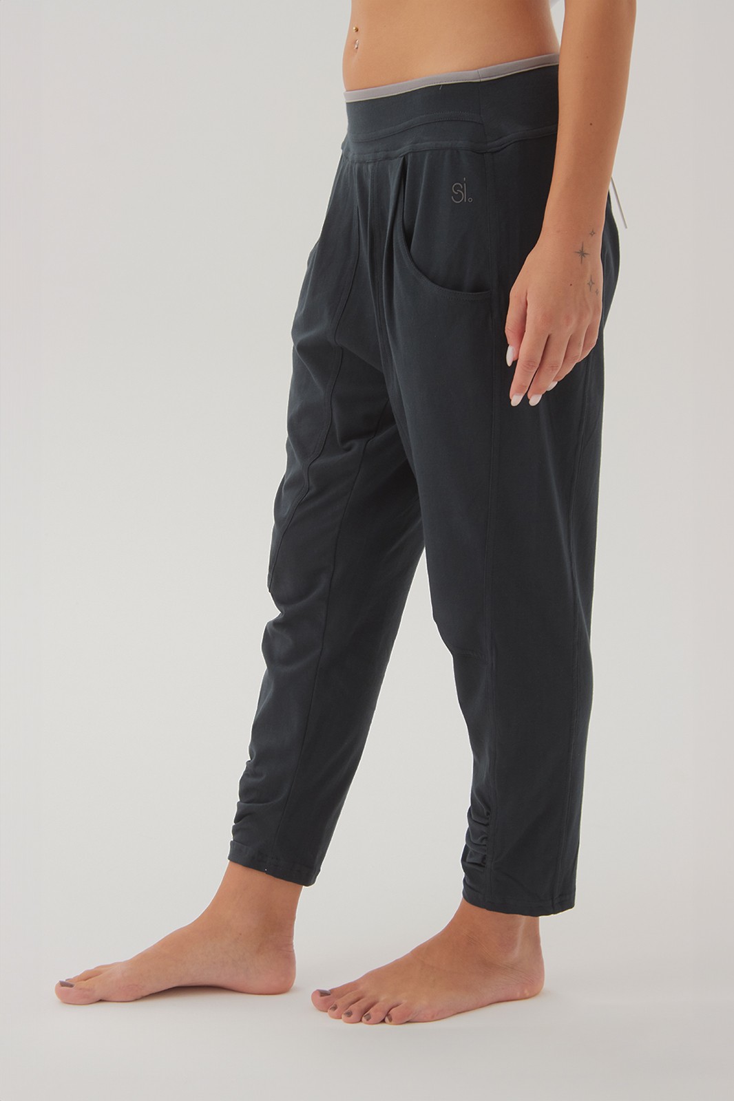 Pant Yoga Straight Vintage Black