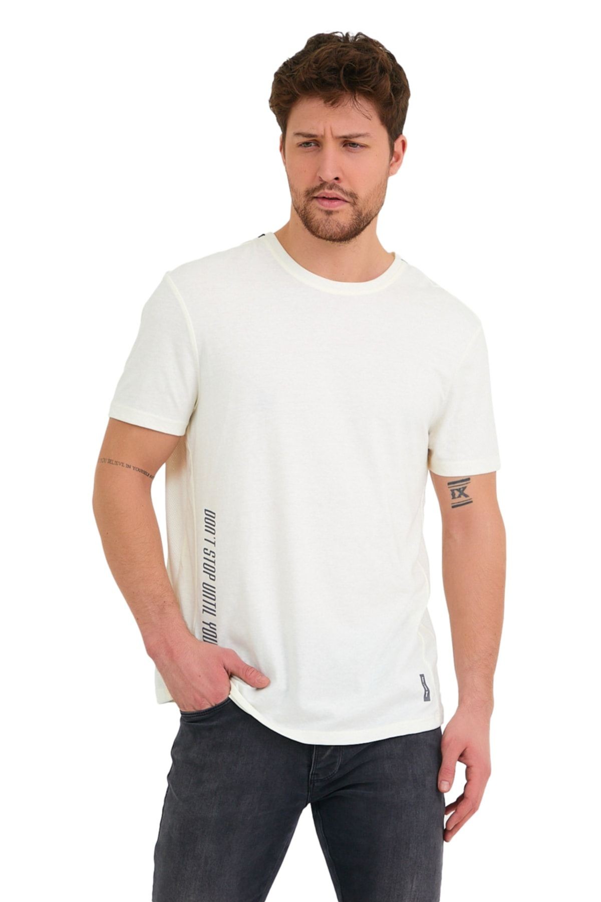 Erkek Nefes Alabilen Spor Tshirt