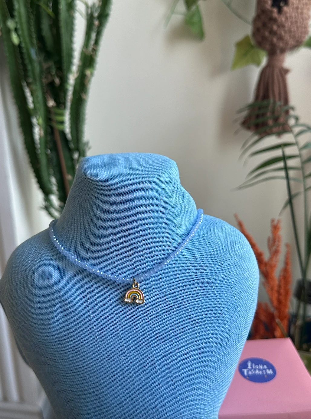 Gökkuşağı Kristal Kolye