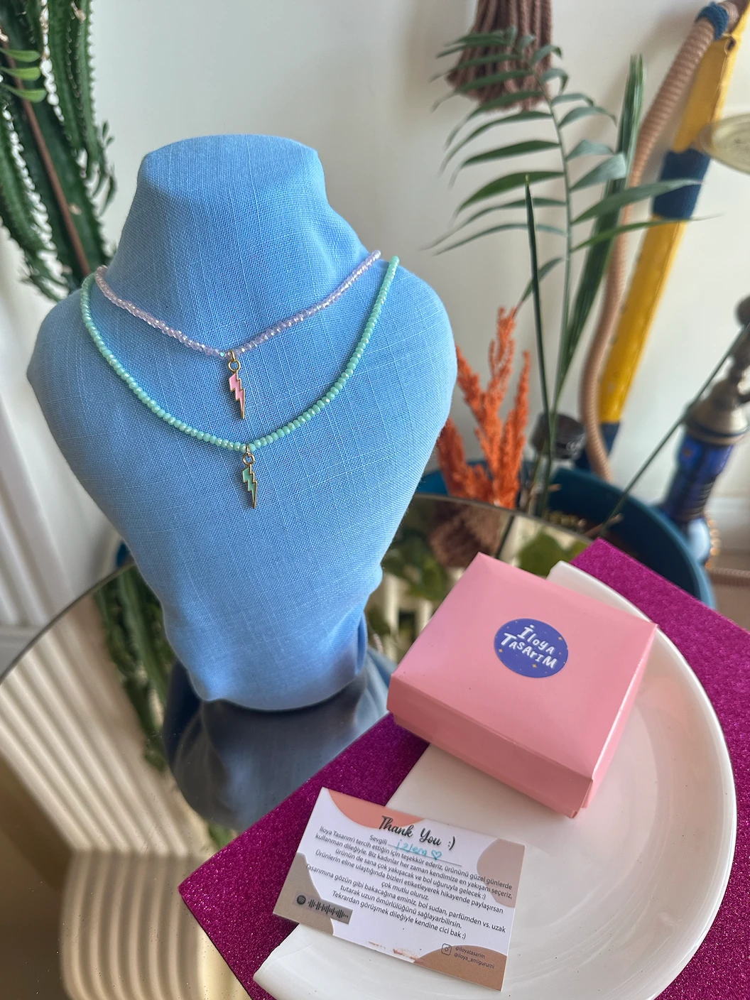 Şimşek Kristal Kolye