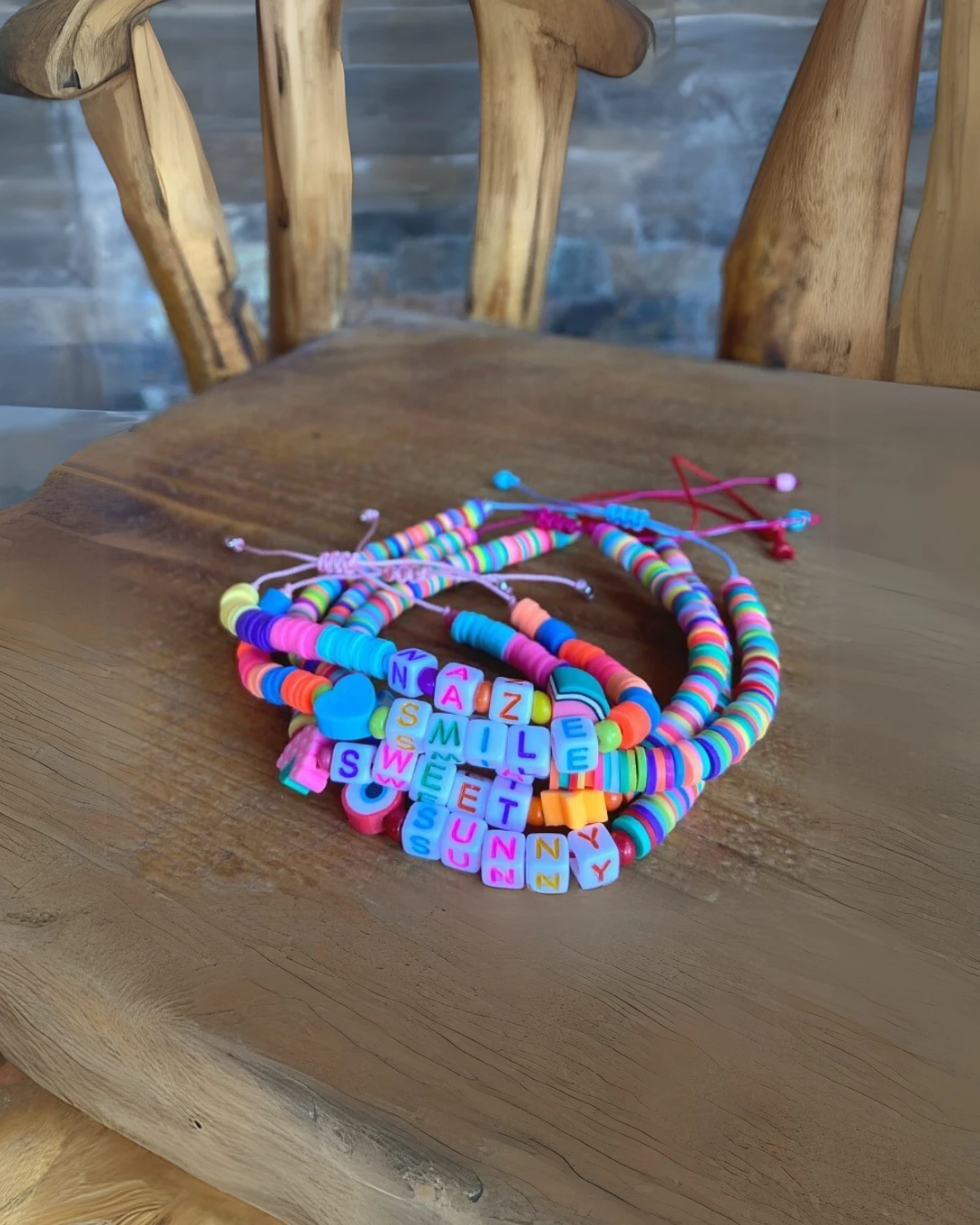 İsimli Fimo Bileklik - Kare Boncuk