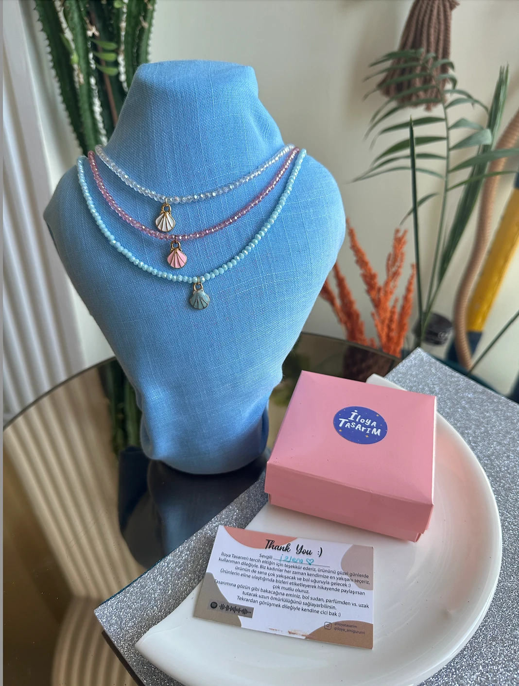 Deniz Kabuğu Kristal Kolye