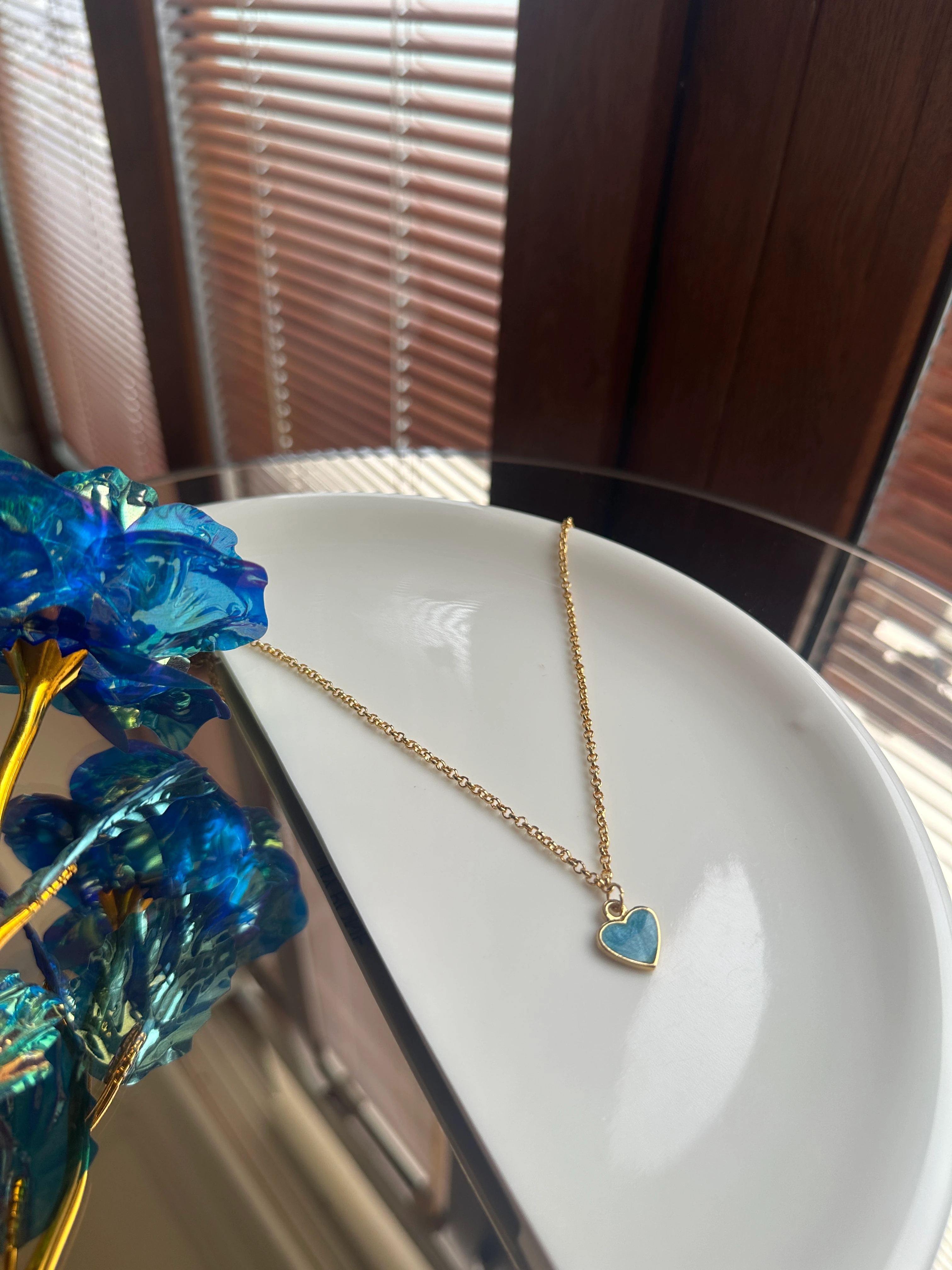 Mavi Zincir Kalp Kolye