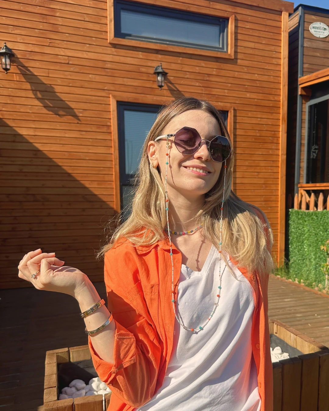 Turuncu-Yeşil Kristal Boncuk Gözlük Askısı