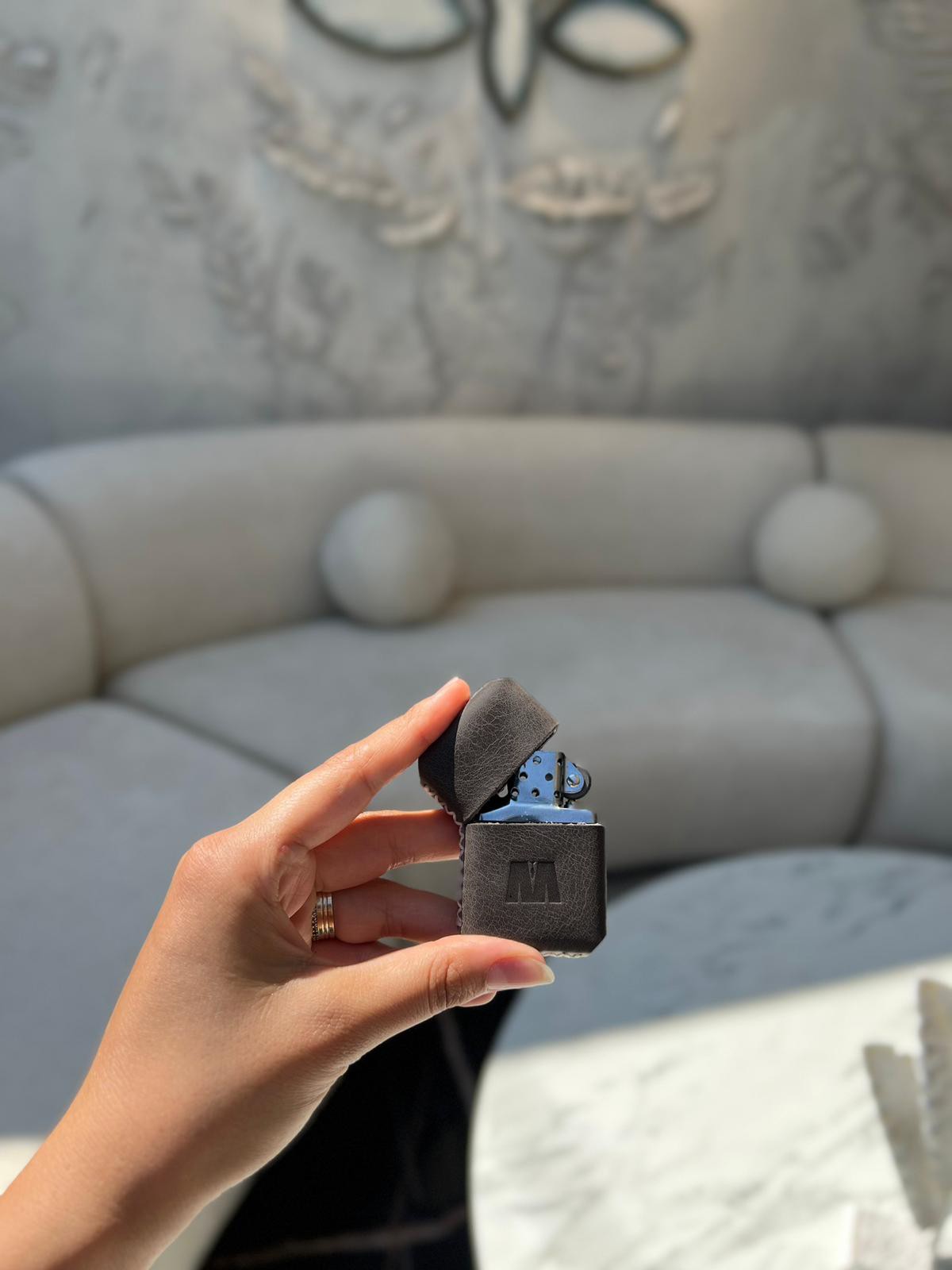 Deri Kılıflı Zippo Model Çakmak | Çakmak 5685 - Tiguan Antrasit