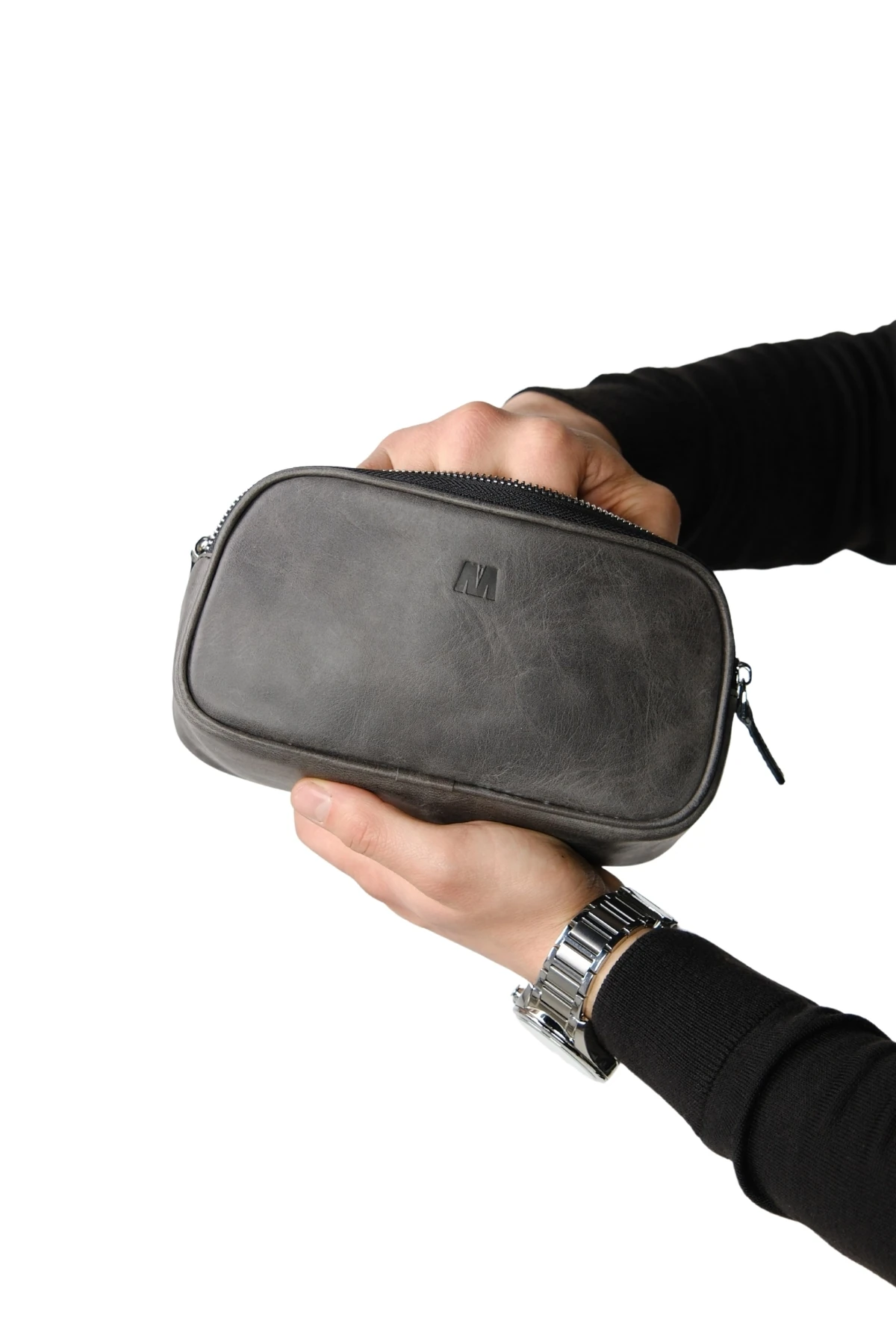 Hakiki Deri Unisex El Çantası – Fermuarlı, Parmak Askılı, Kişiye Özel | Naina 1134