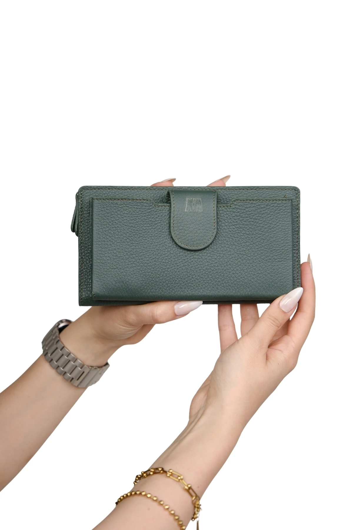 Hakiki Deri Kadın Cüzdan – Telefon Bölmeli, Fermuarlı, Bileklik Askılı, İsim Yazılı, Kişiye Özel | Bulgari 1232 - Flother Mat Koyu Yeşil