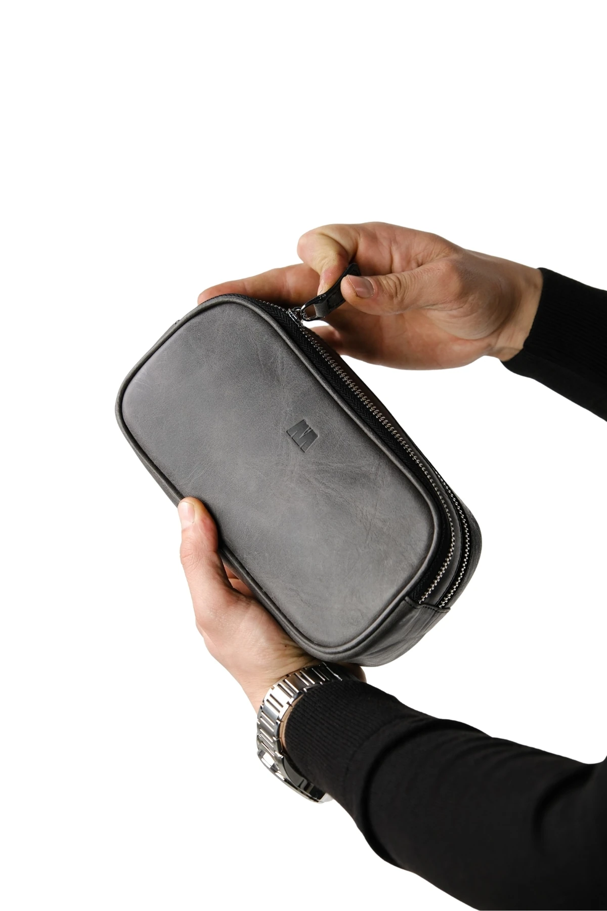 Hakiki Deri Unisex El Çantası – Fermuarlı, Parmak Askılı, Kişiye Özel | Naina 1134