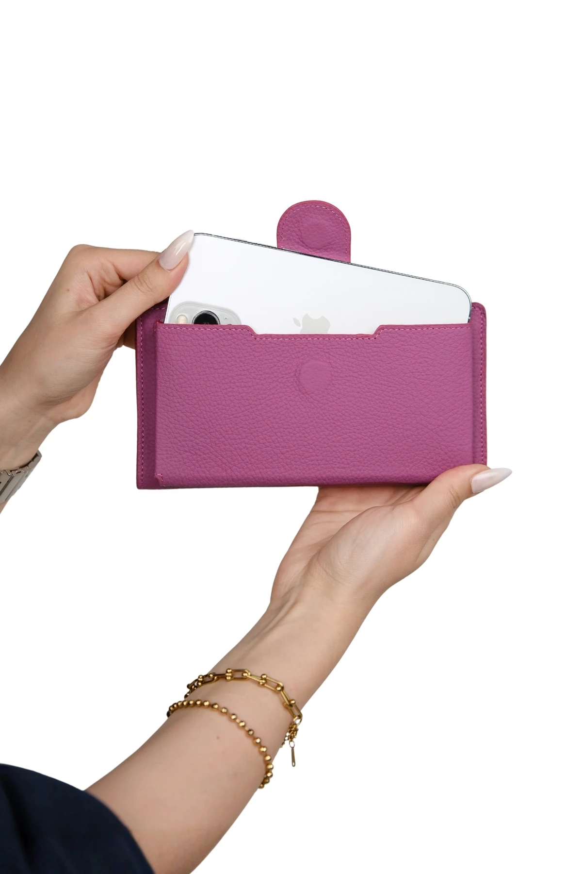 Hakiki Deri Kadın Cüzdan – Telefon Bölmeli, Fermuarlı, Bileklik Askılı, İsim Yazılı, Kişiye Özel | Bulgari 1232