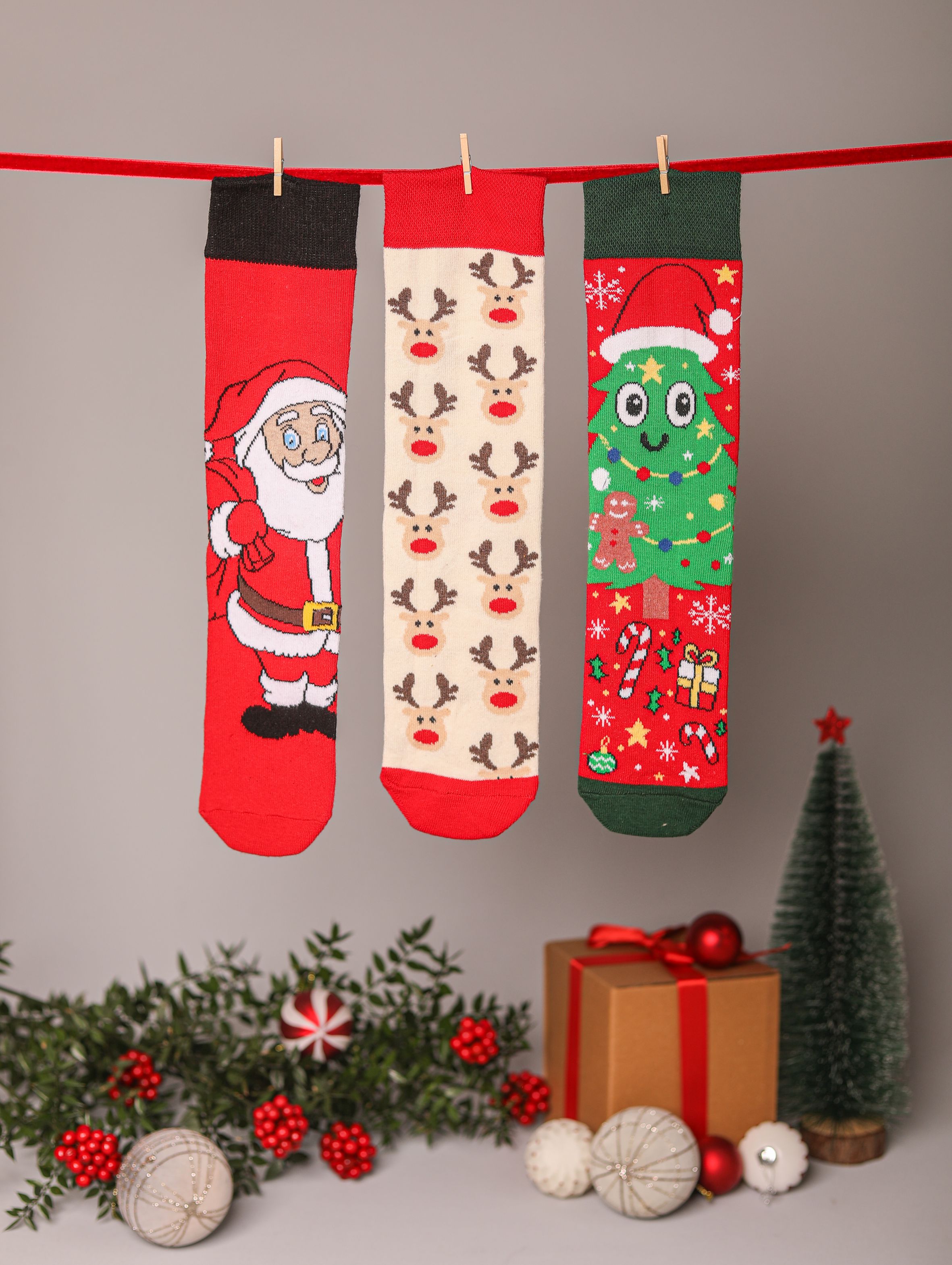 İYİ SENELER ÇORAP SETİ