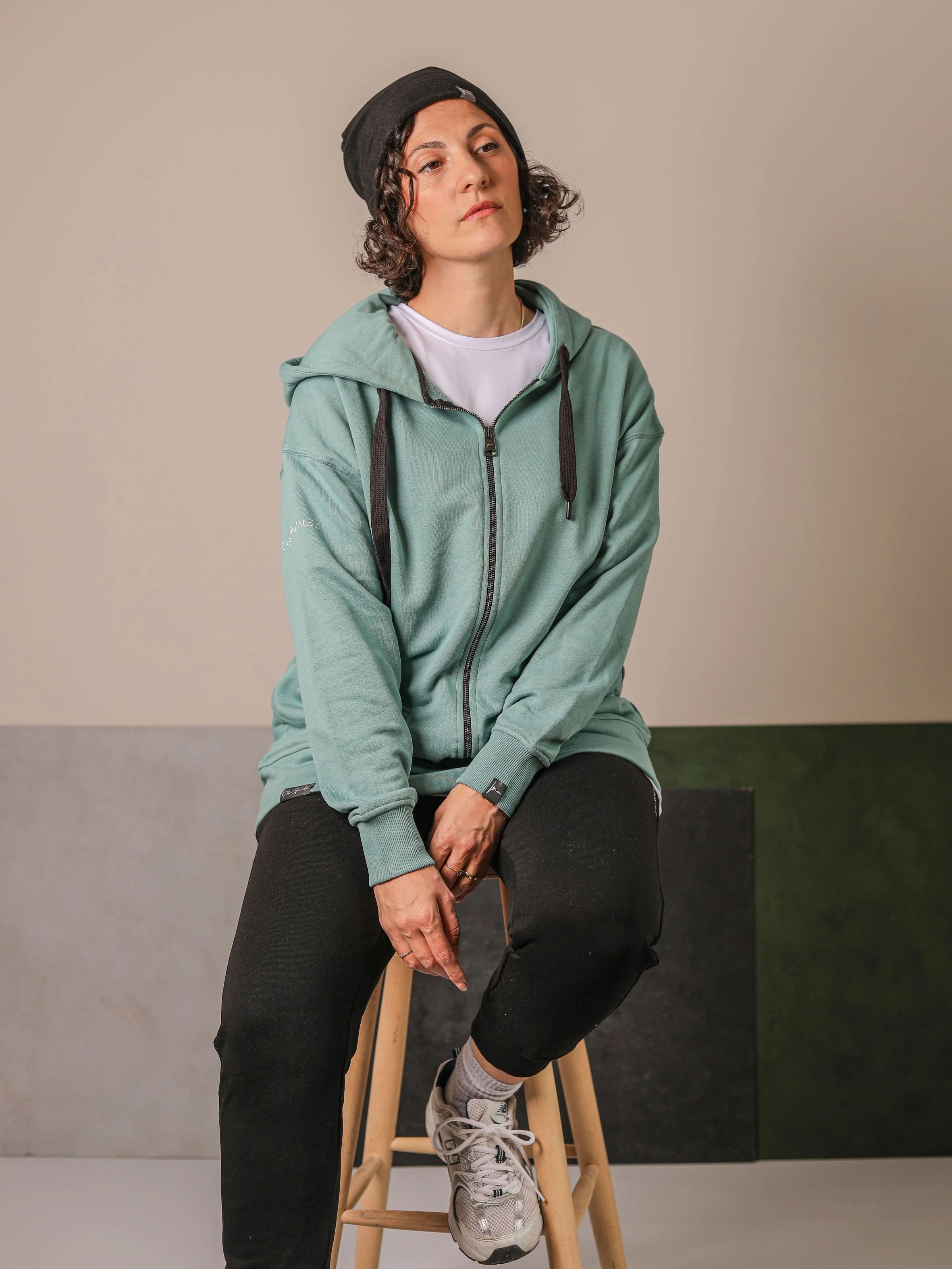 Deniz Yeşili Hırka