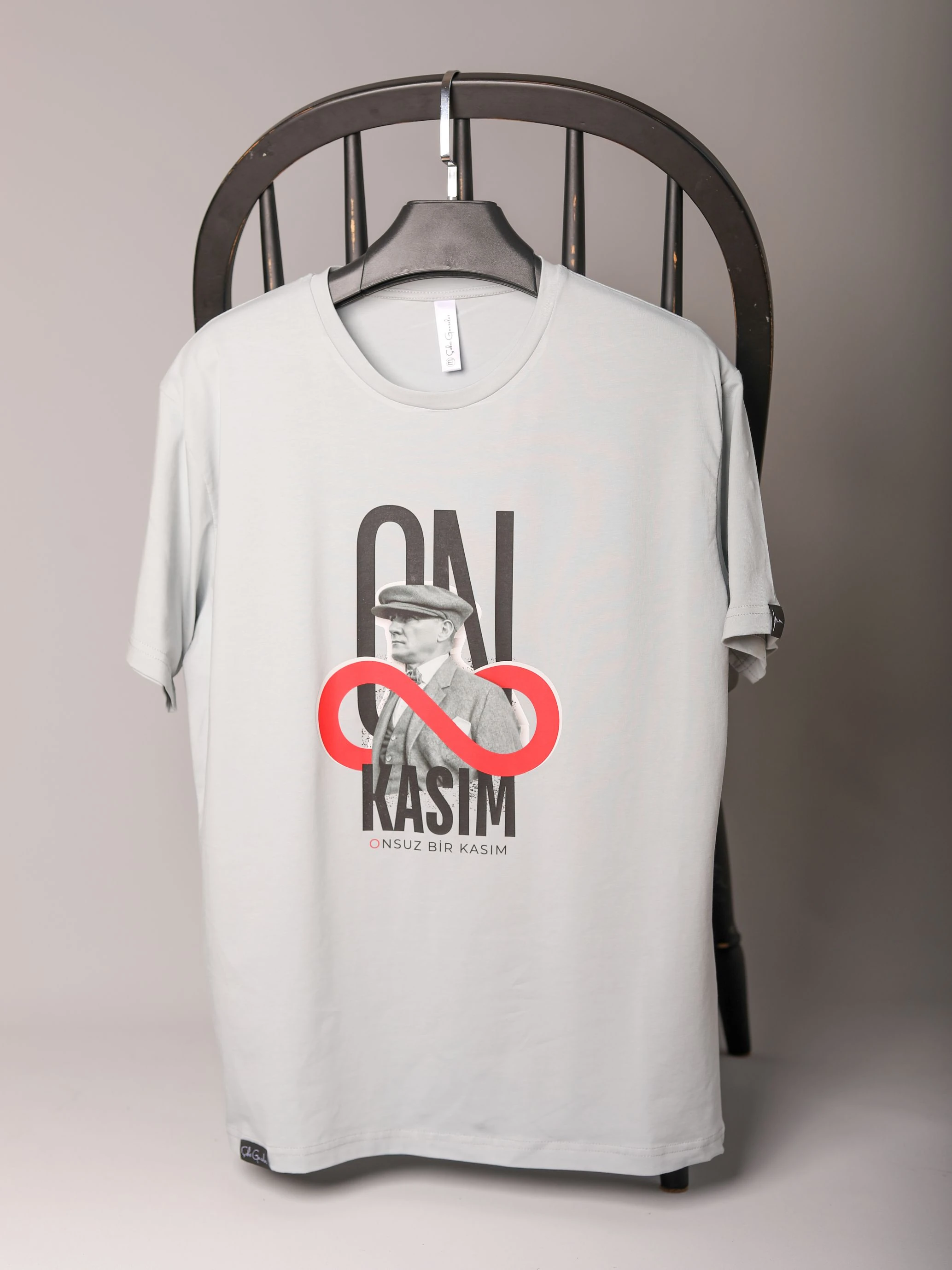 Onsuz Bir Kasım - Tişört