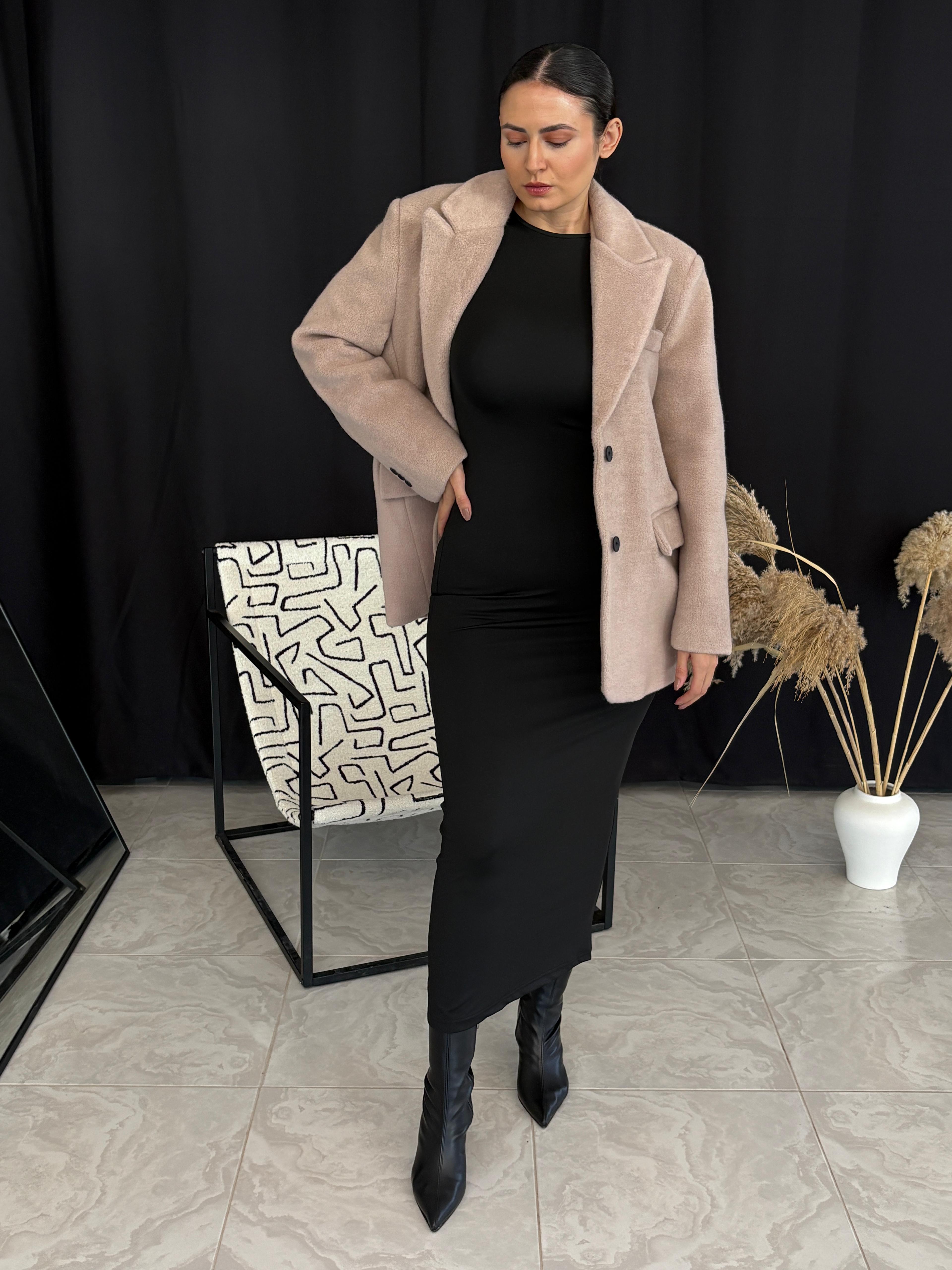  Yumuşak Dokulu Blazer Ceket
