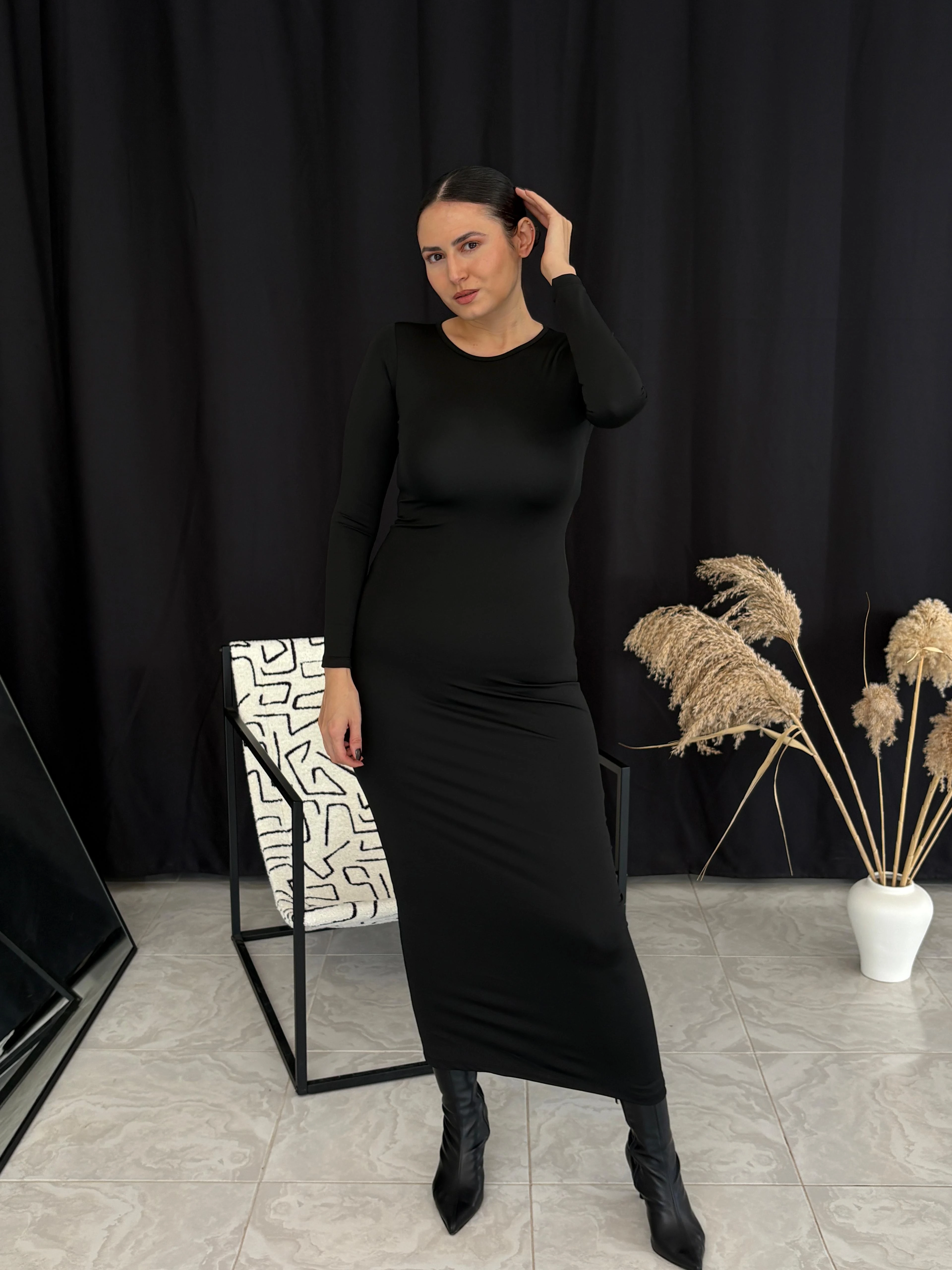 Uzun Kollu Toparlayıcı Maxi Elbise